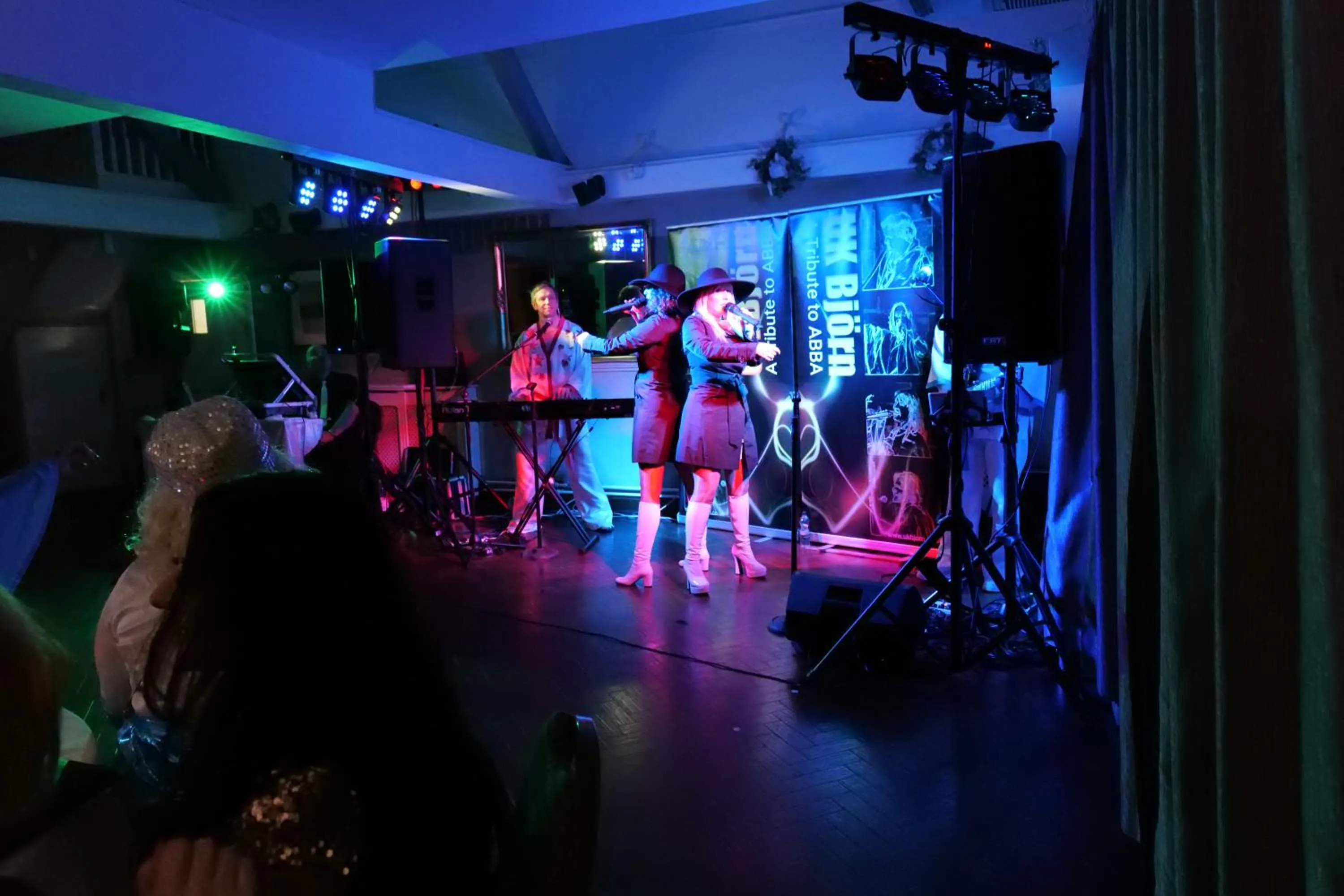 Evening entertainment in Birmingham Great Barr Hotel