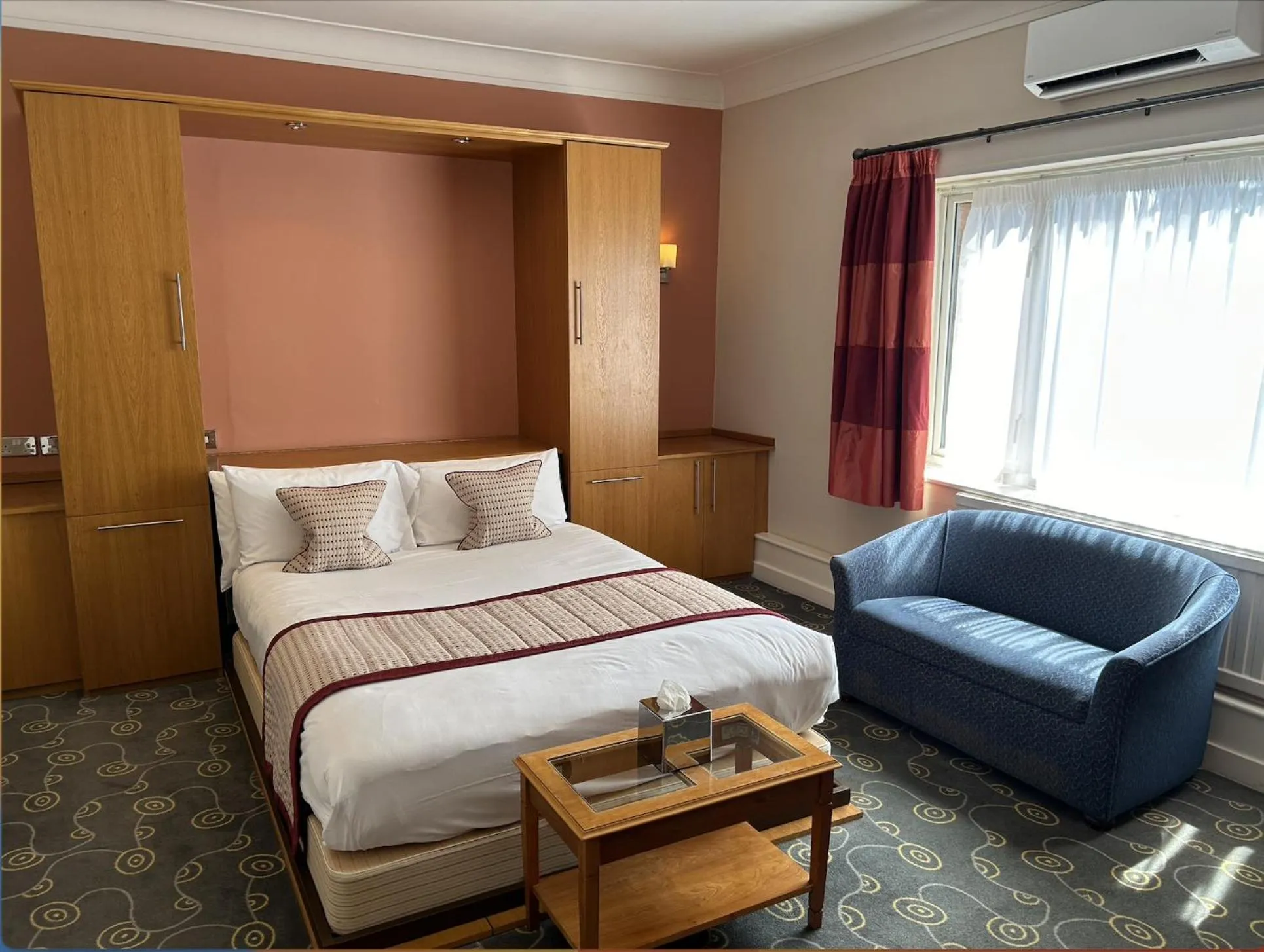 Bed in Birmingham Great Barr Hotel