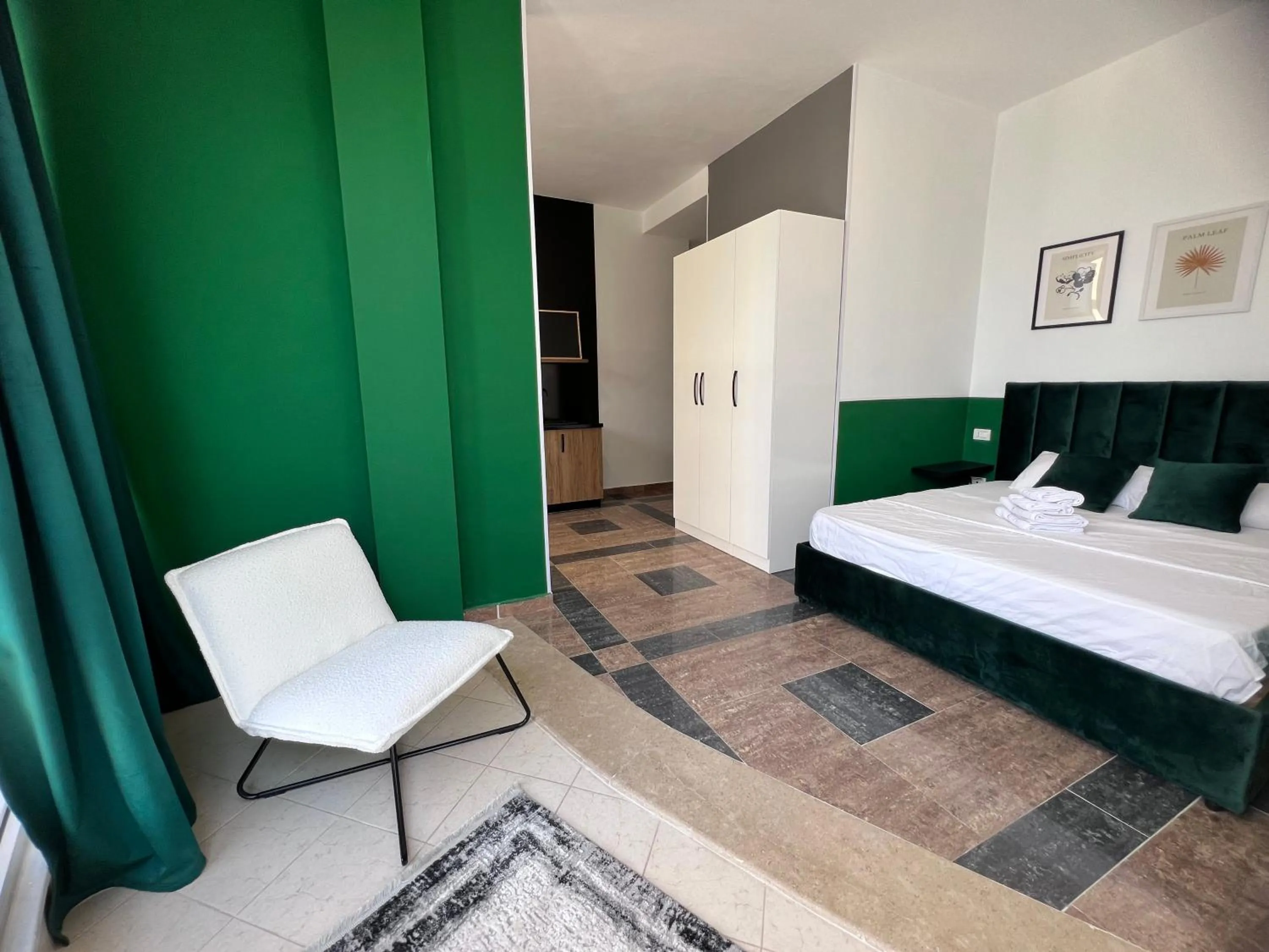 Bed in Cactus Apartments