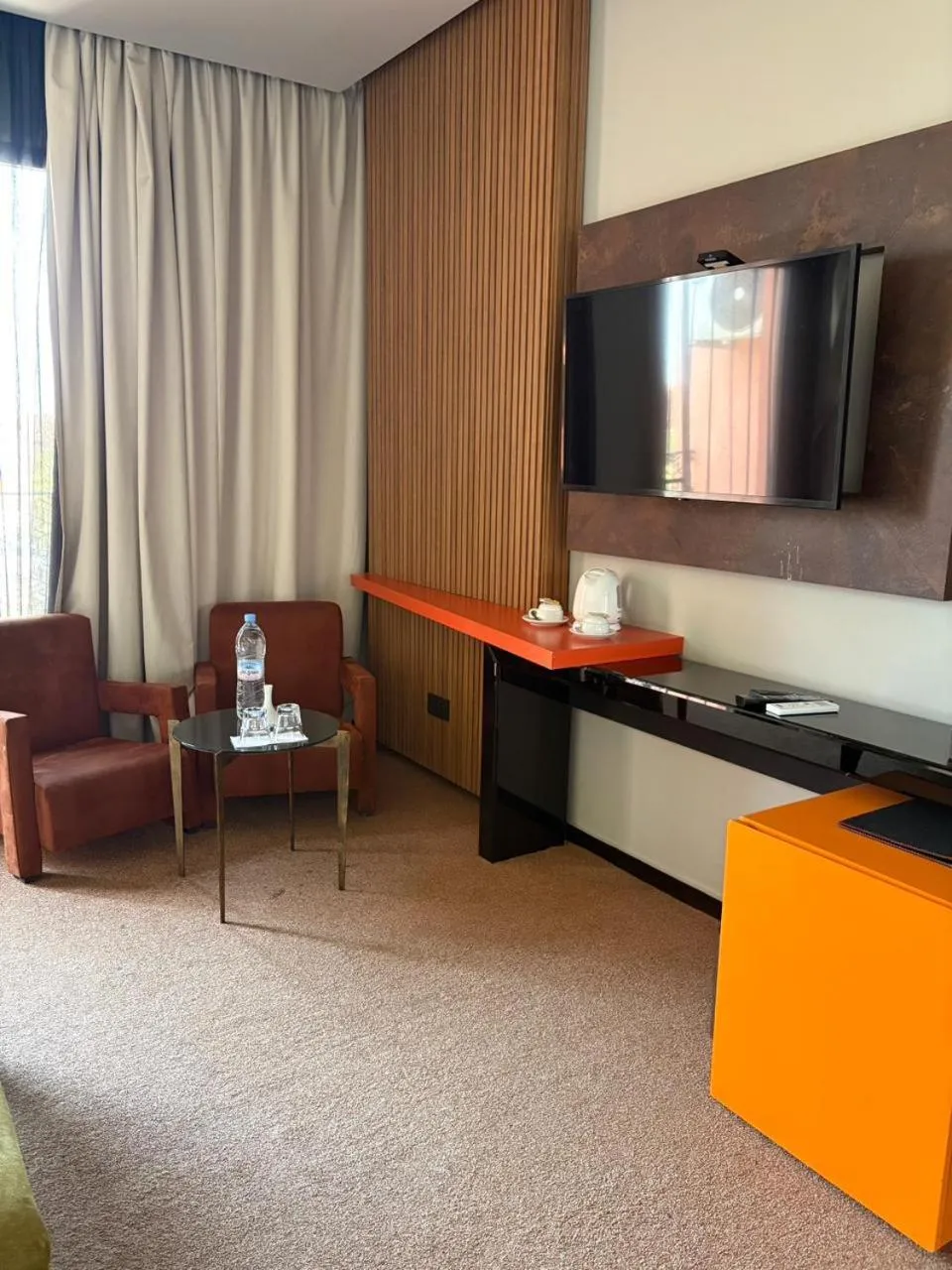 Communal lounge/ TV room in Hotel Le Rocher Marrakech