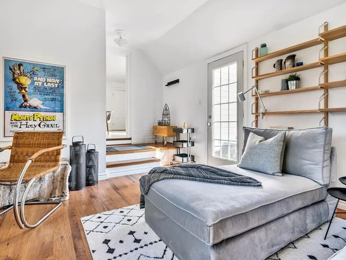 The Gem - Beautiful farmhouse with hot tub