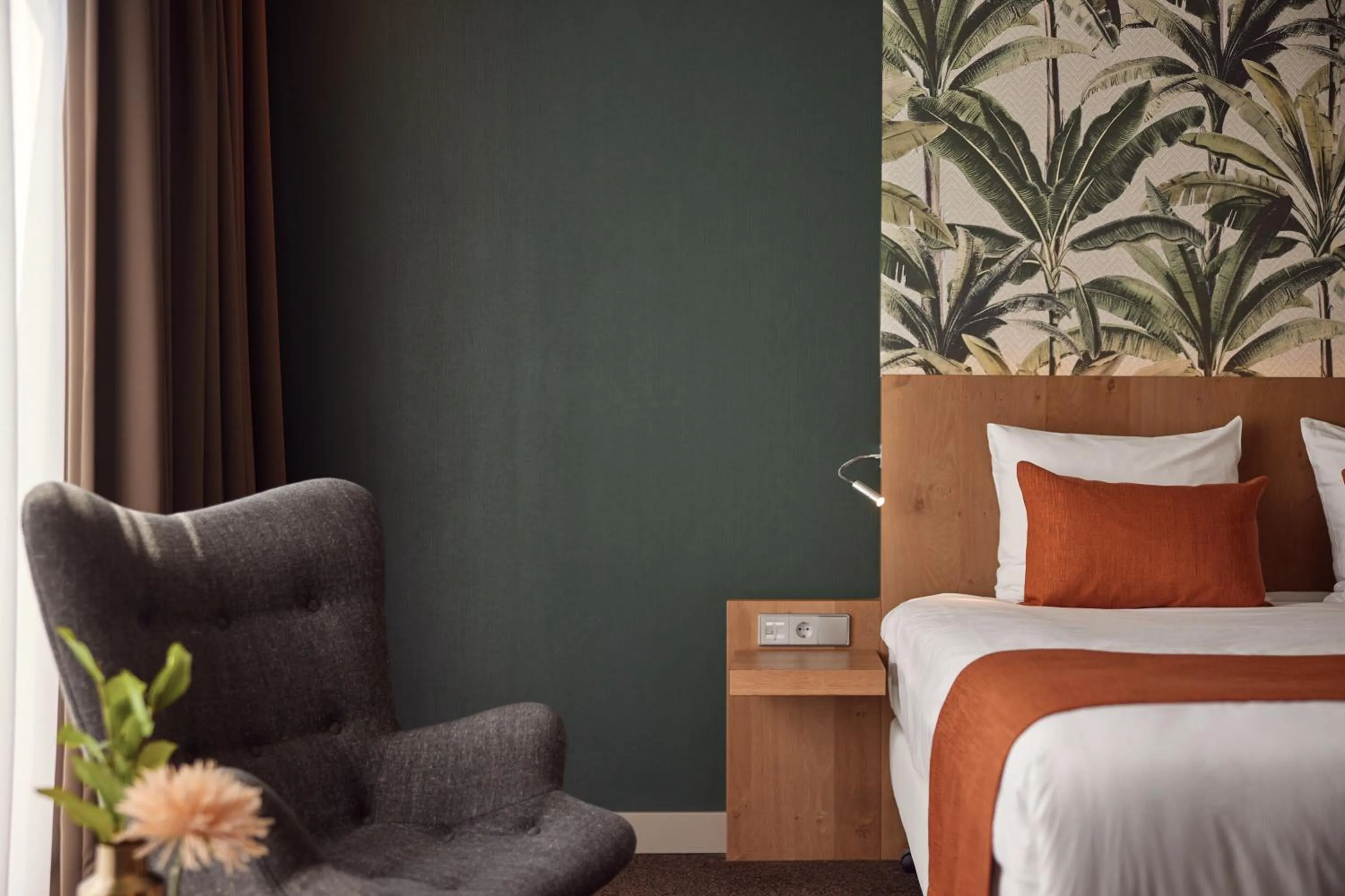 Bed in Van der Valk Hotel Breukelen