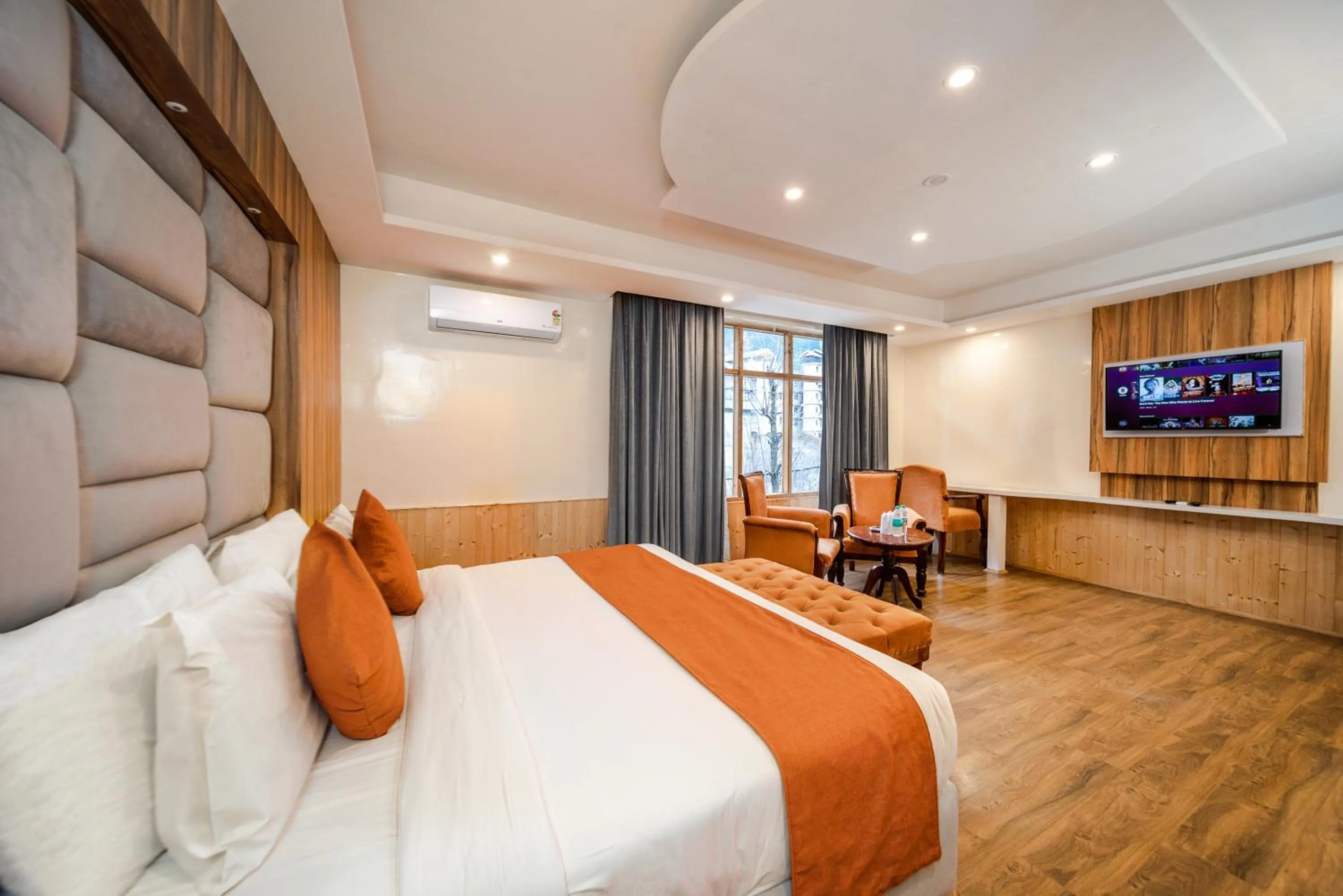 Bedroom, Bed in Hill River Resort By West Western -Property of the Year 2024-25 - Central Heated & Air Cooled, Near Mall Road