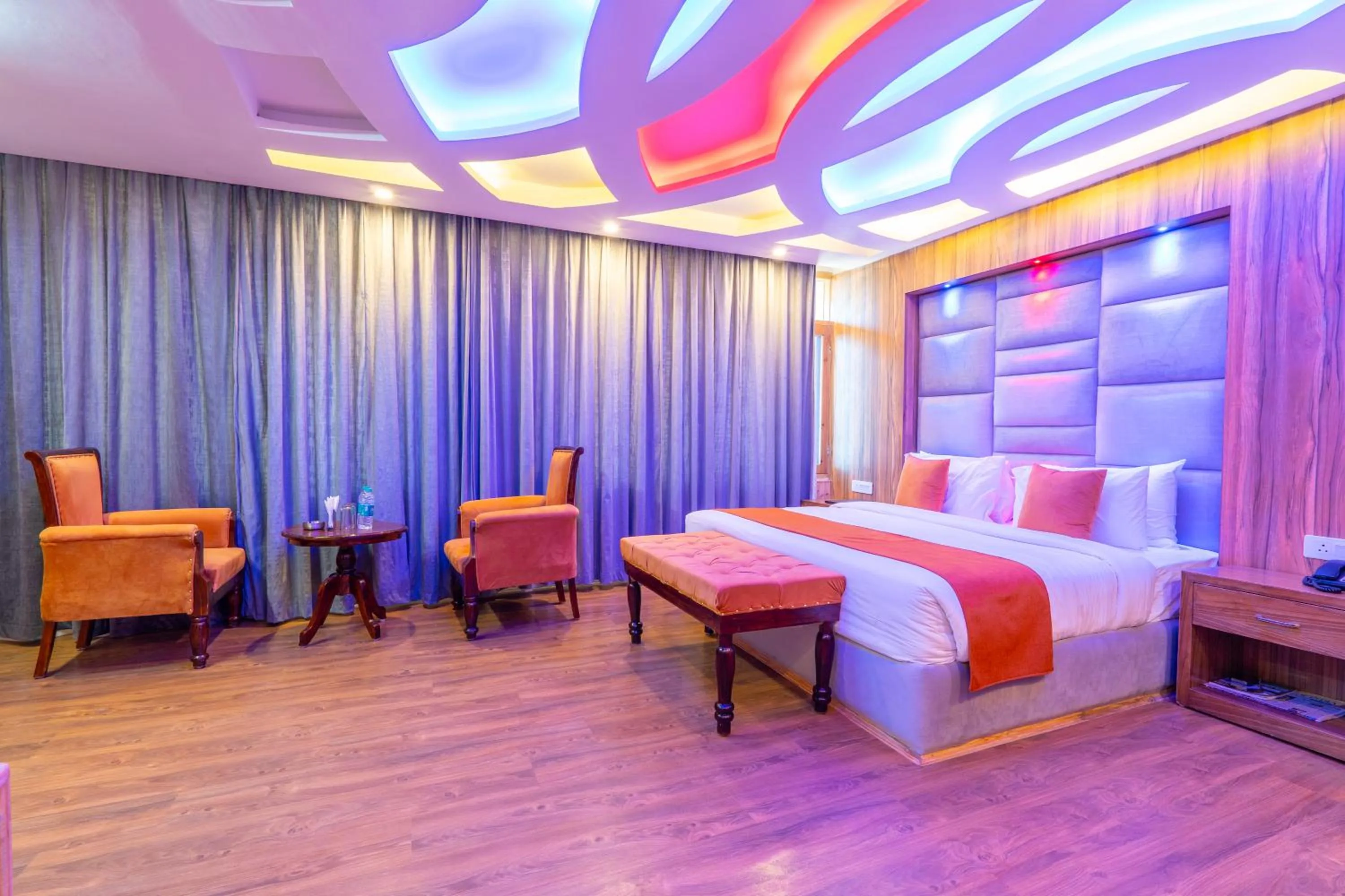 Photo of the whole room, Bed in Hill River Resort By West Western -Property of the Year 2024-25 - Central Heated & Air Cooled, Near Mall Road