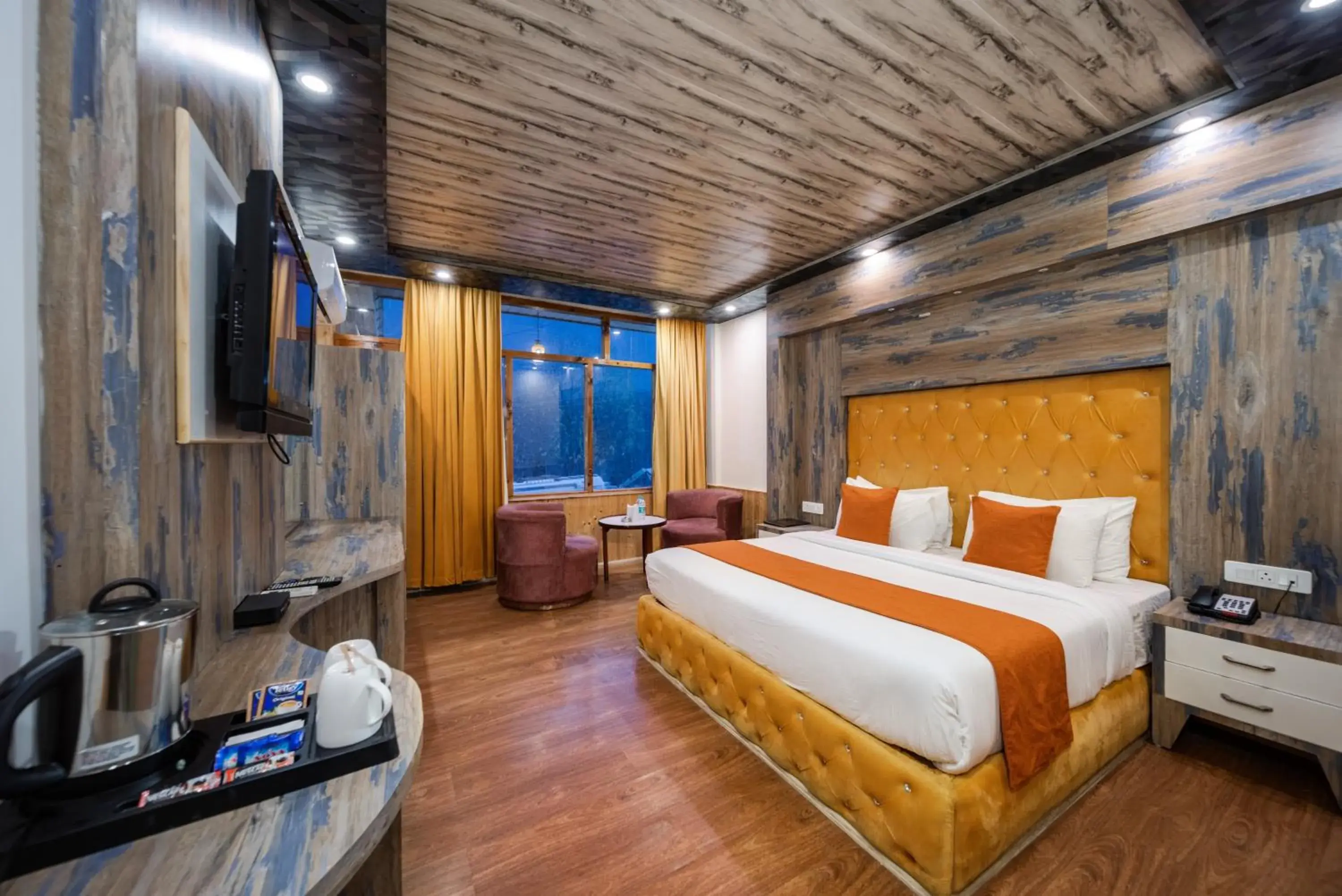 Deluxe Double Room in Hill River Resort By West Western Deluxe Double Room in Hill River Resort By West Western