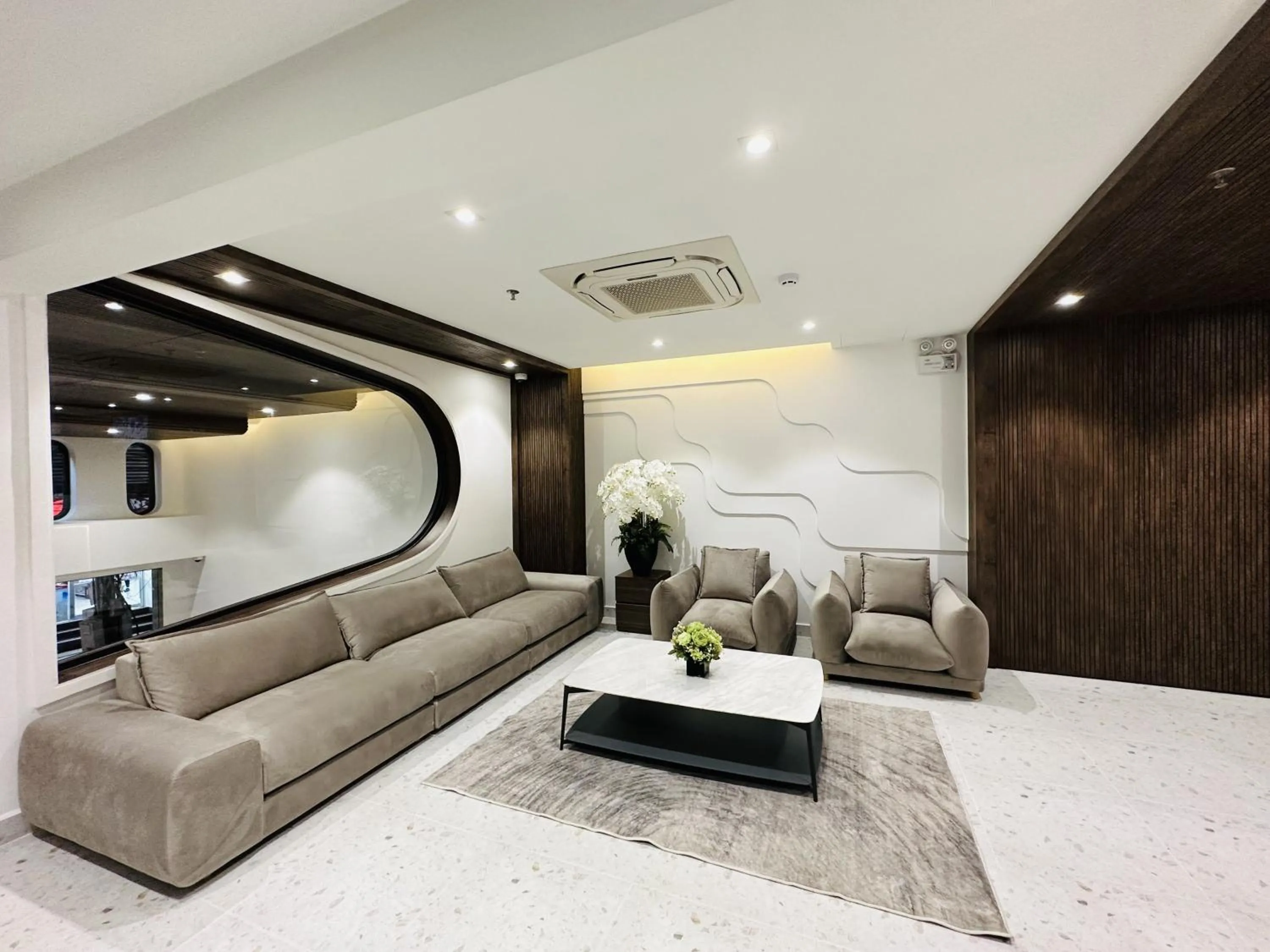 TV and multimedia in Hải Long Hotel 2