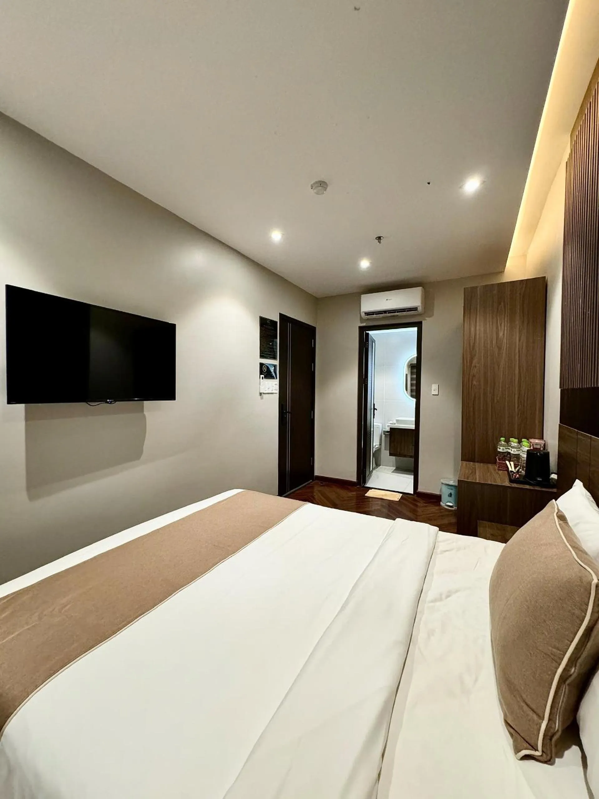 Bed in Hải Long Hotel 2