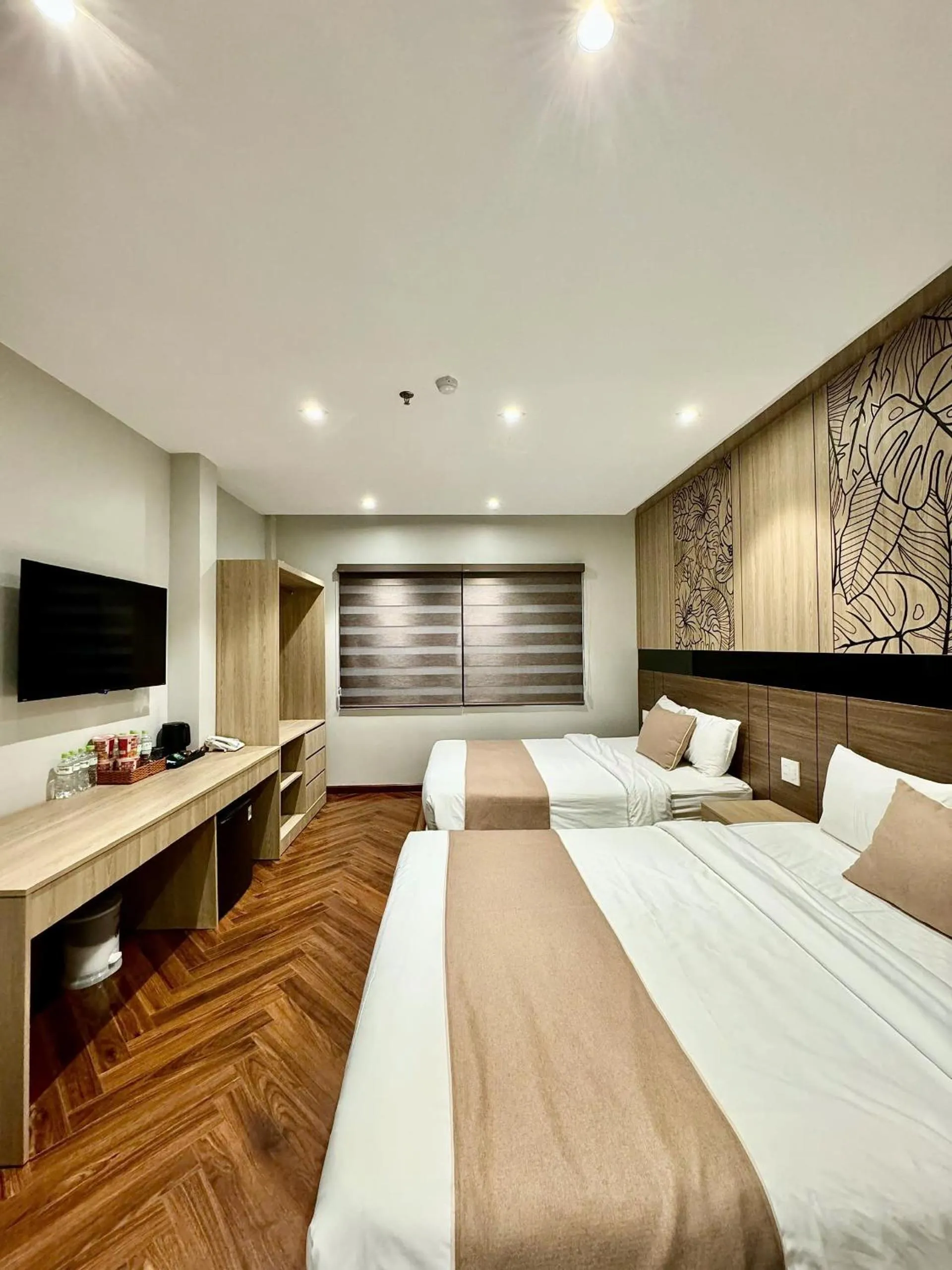 Communal lounge/ TV room, Bed in Hải Long Hotel 2