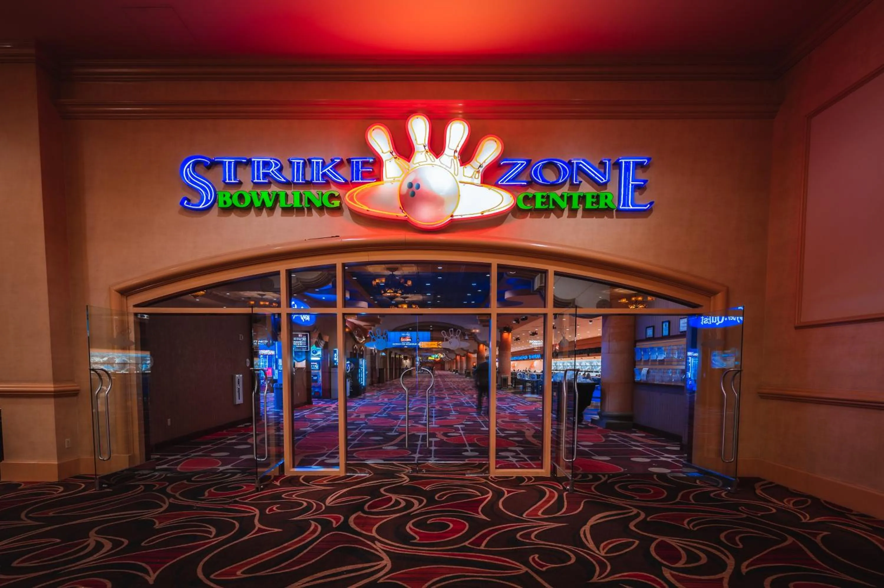 Bowling in Sunset Station Hotel & Casino