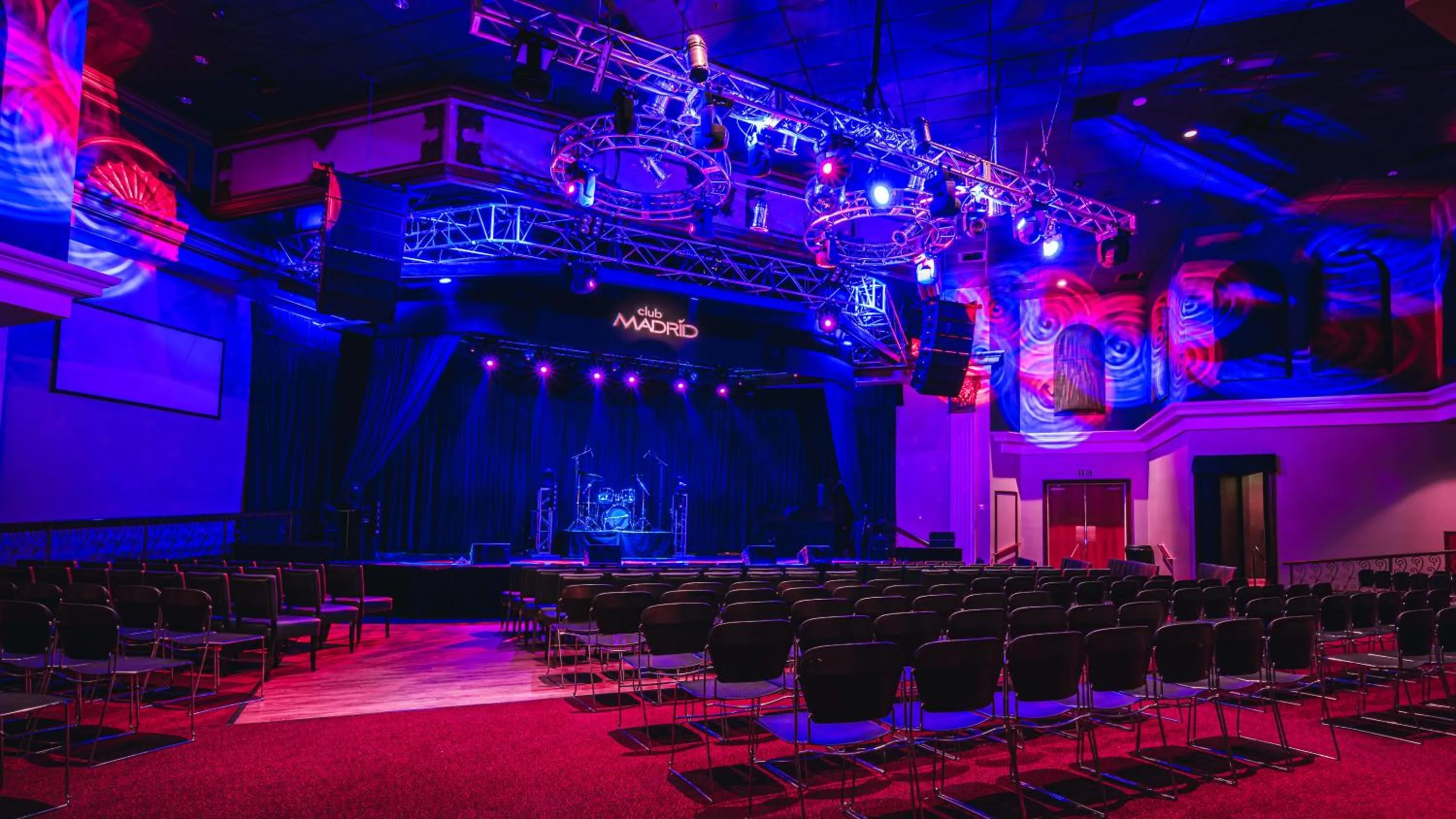 Entertainment in Sunset Station Hotel & Casino