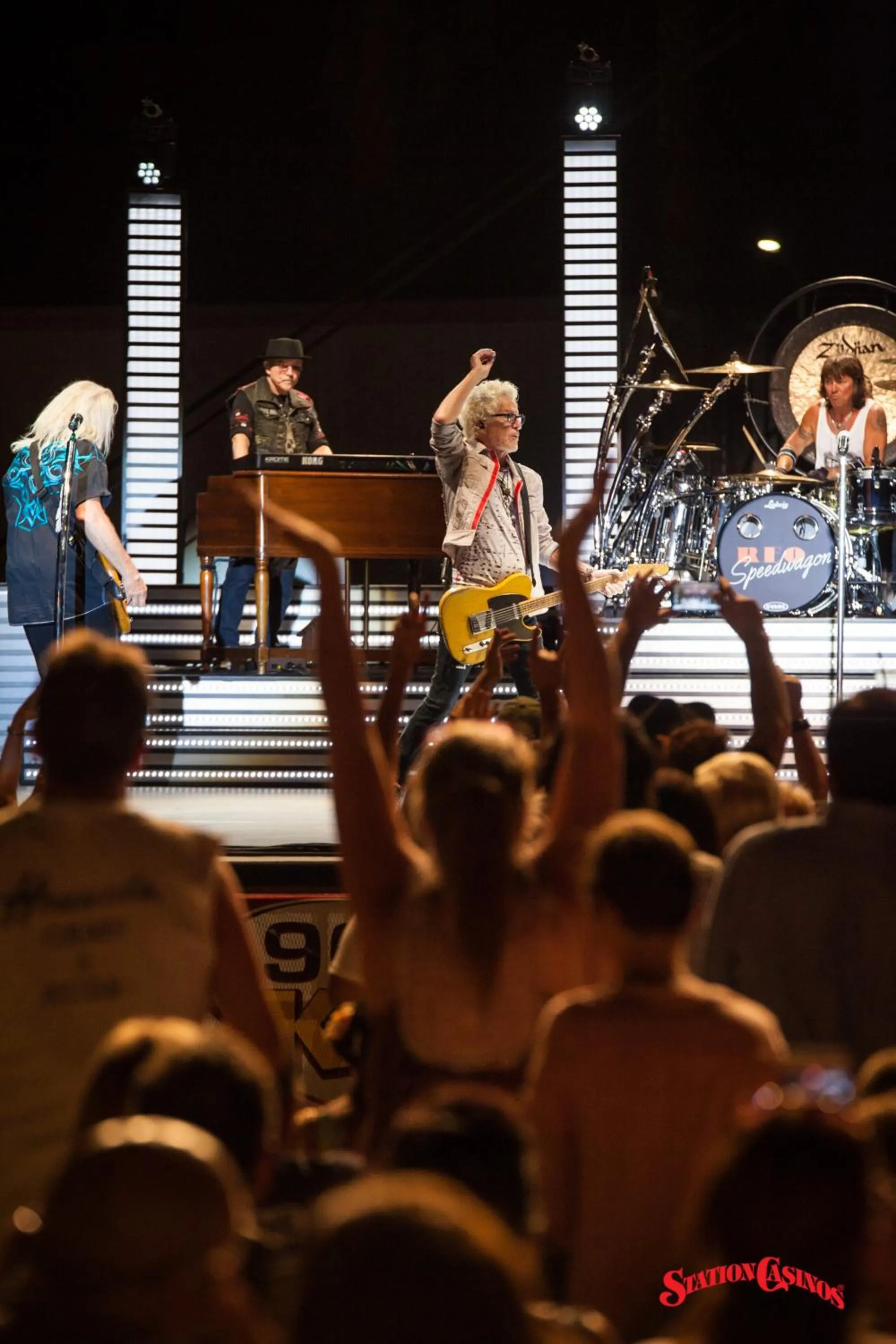 Entertainment in Sunset Station Hotel & Casino