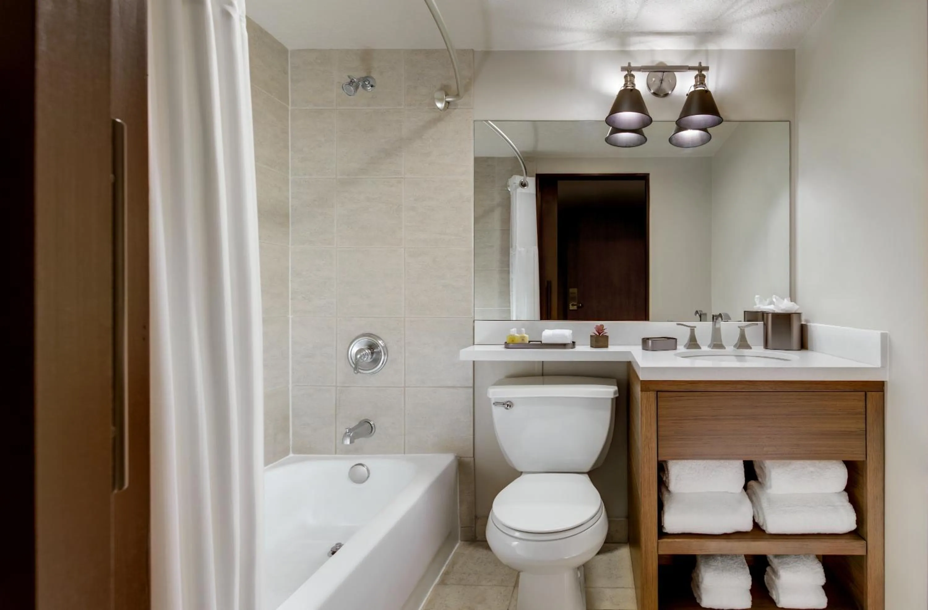 Shower in Santa Fe Station Hotel & Casino