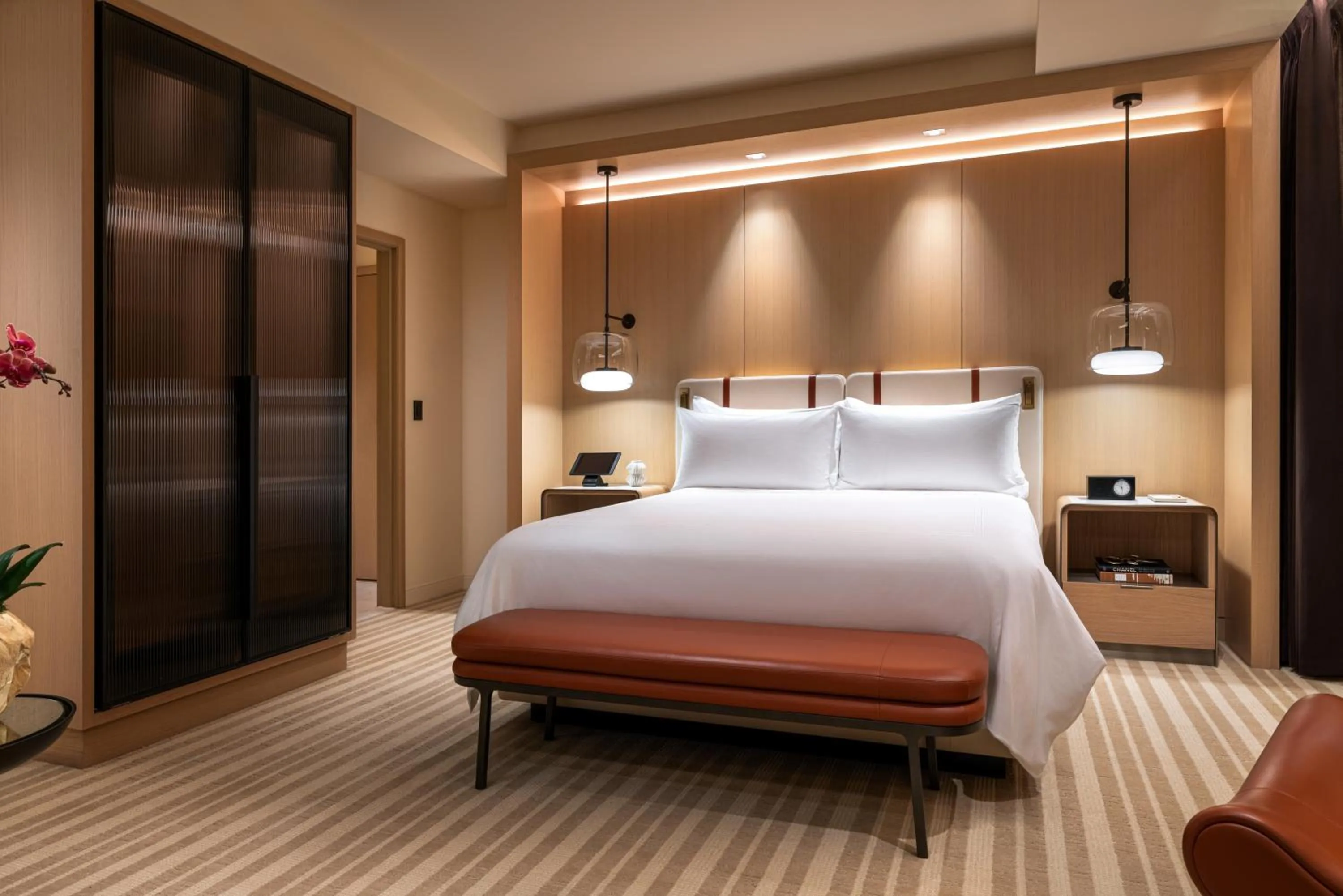 Bedroom, Bed in Durango Casino & Resort