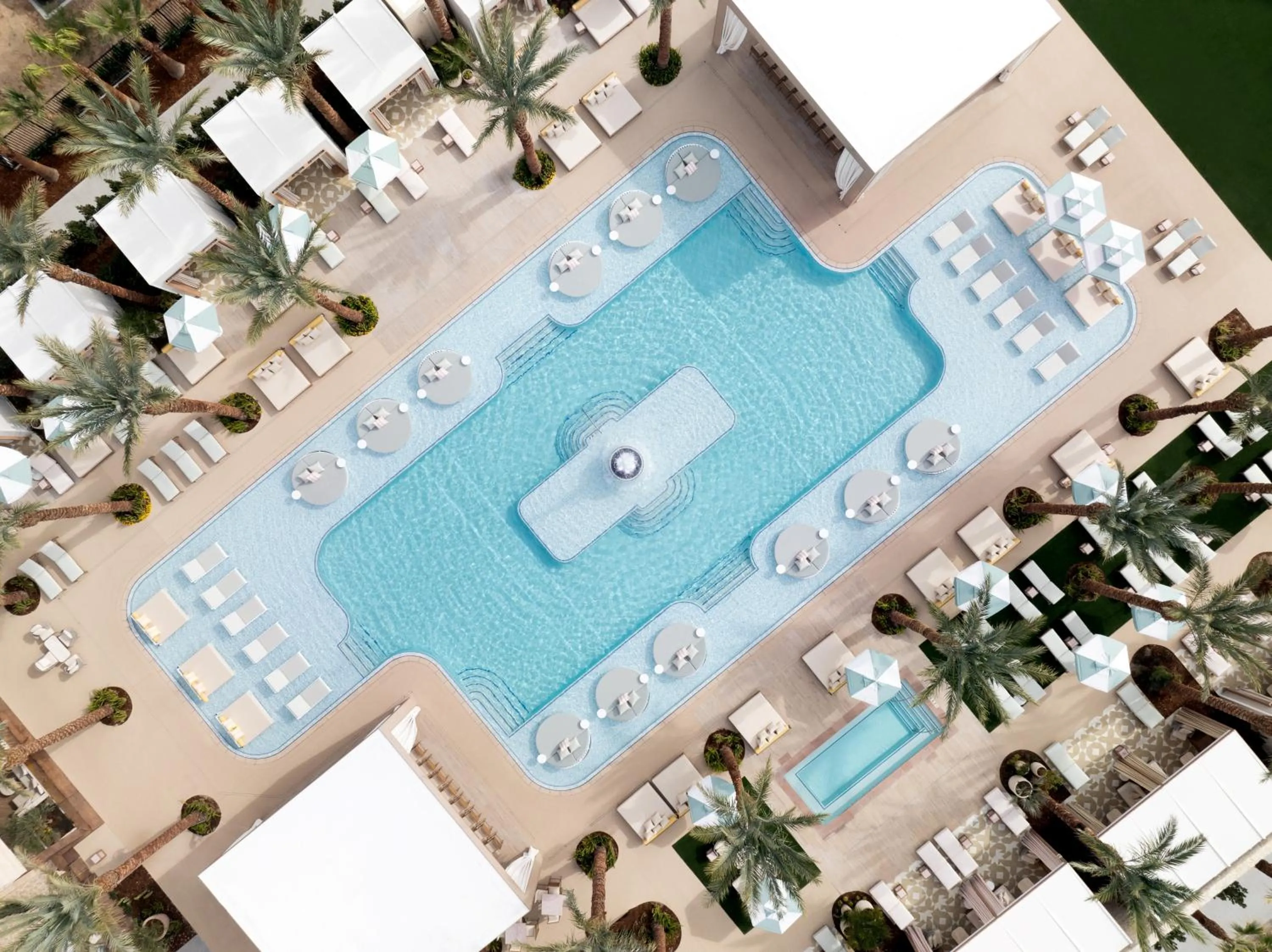 Swimming pool in Durango Casino & Resort