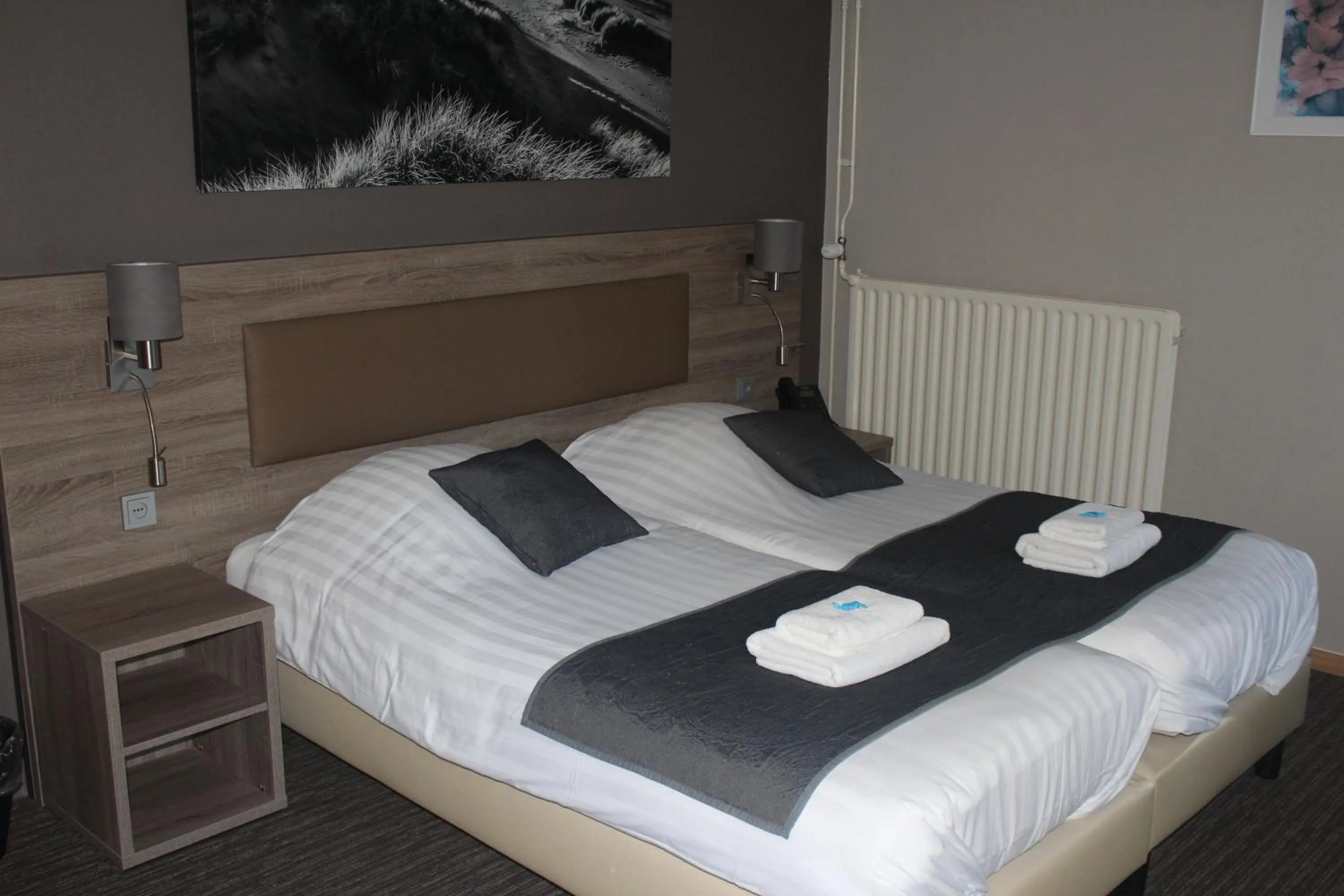 Bedroom, Bed in Hotel Restaurant 't Klokje