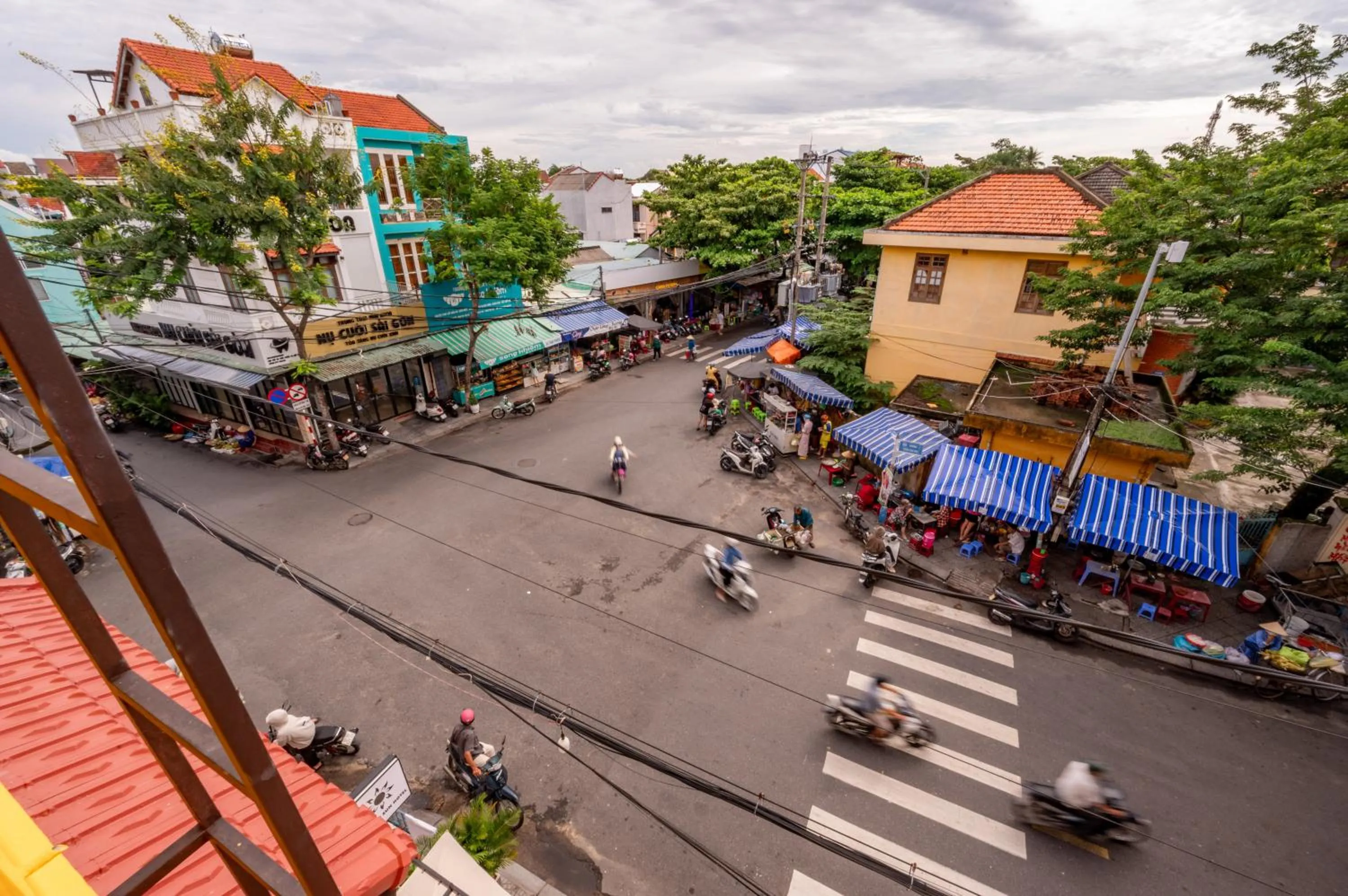 Day in Golden Sun Hotel Hoi An