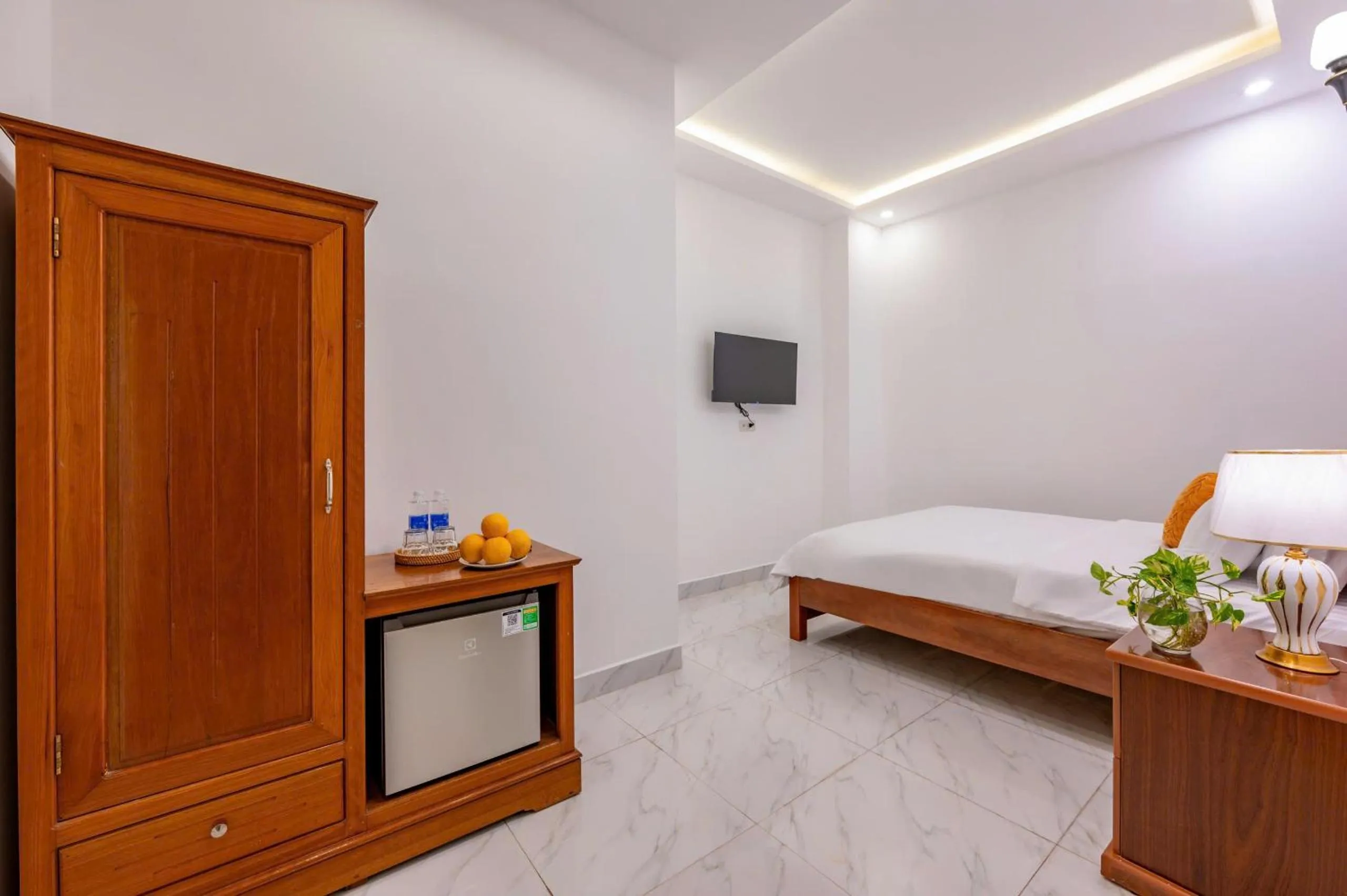 Bed in Golden Sun Hotel Hoi An