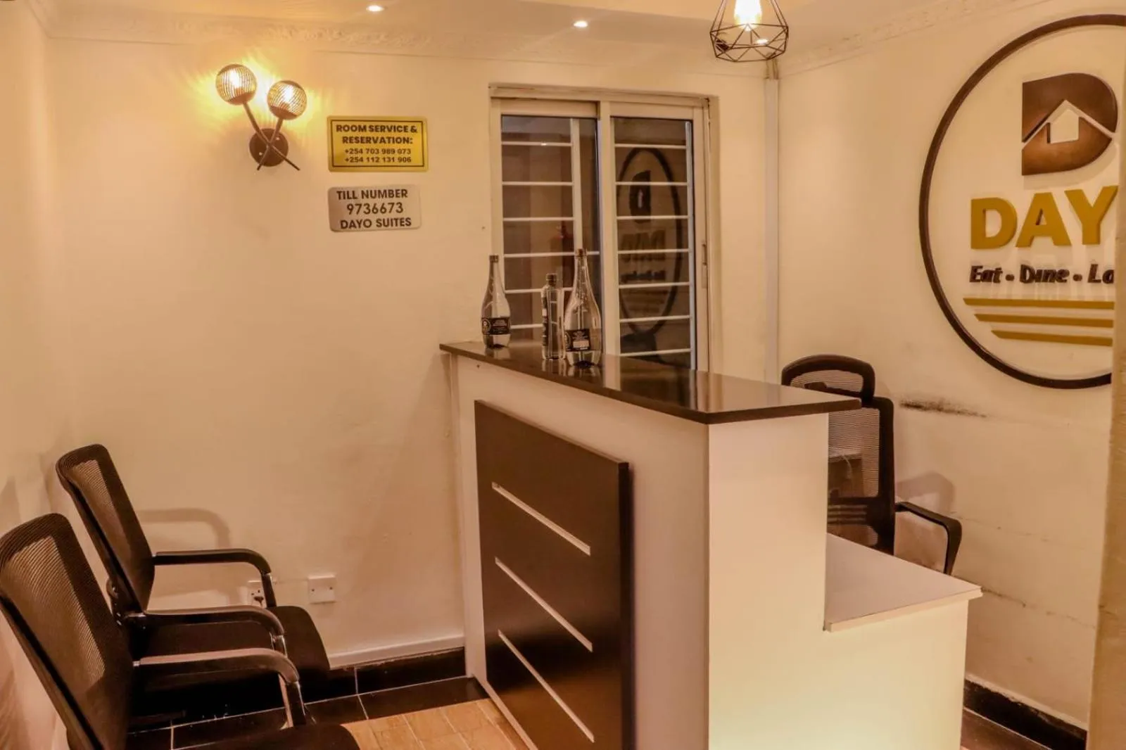 Lobby or reception in Dayo Suites and Hotel