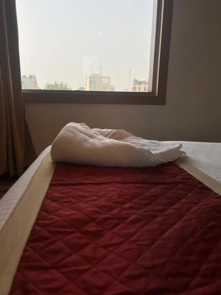 Bed in Hotel Royal Casa