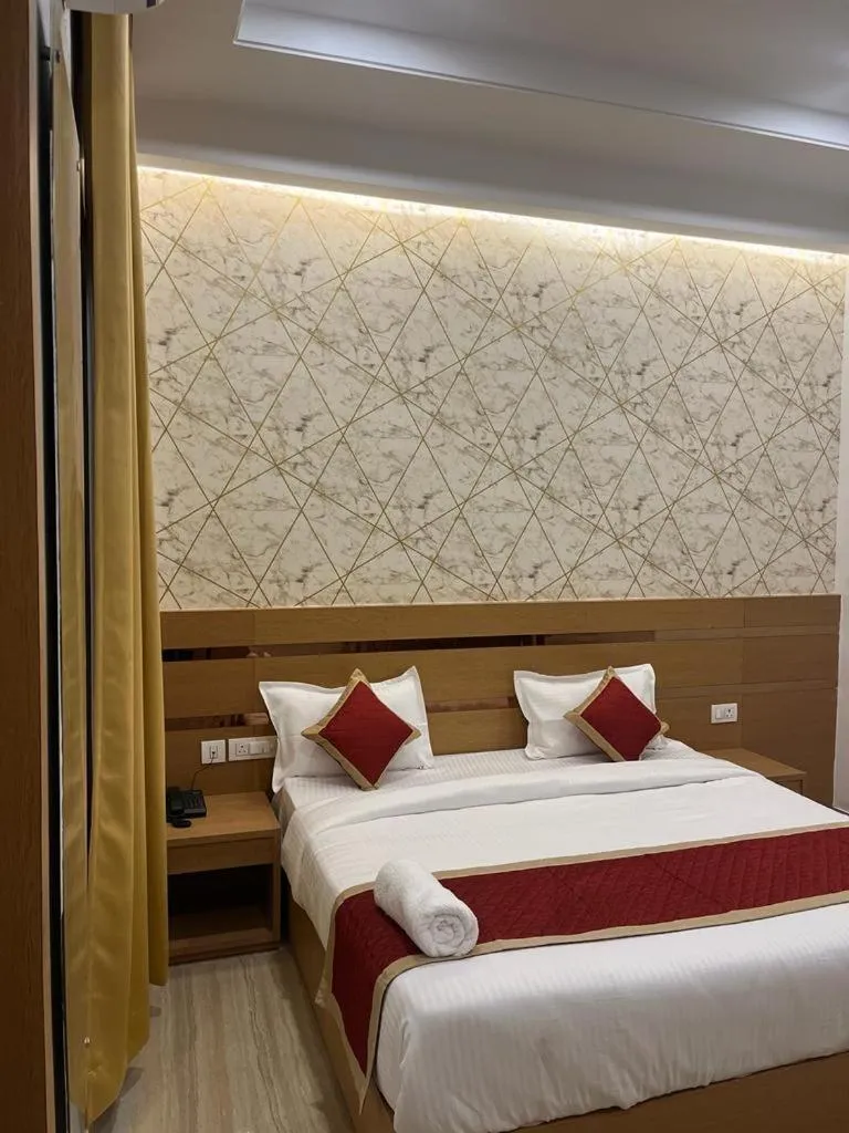 Bed in Hotel Royal Casa