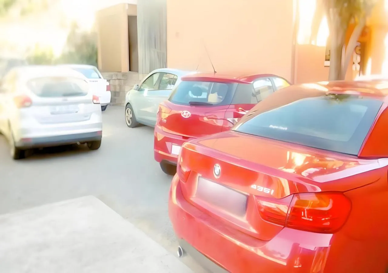 Parking in Durban inn