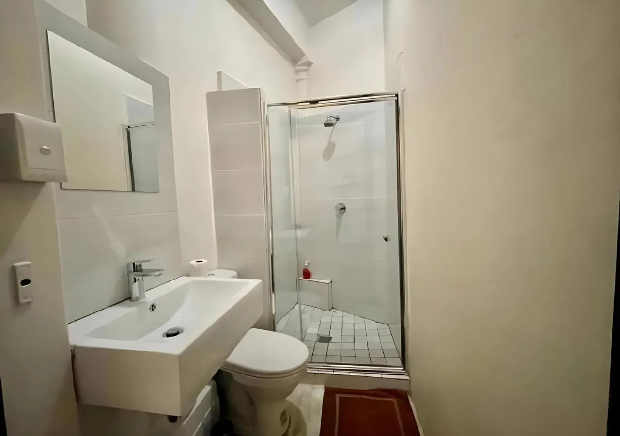 Shower in Durban inn