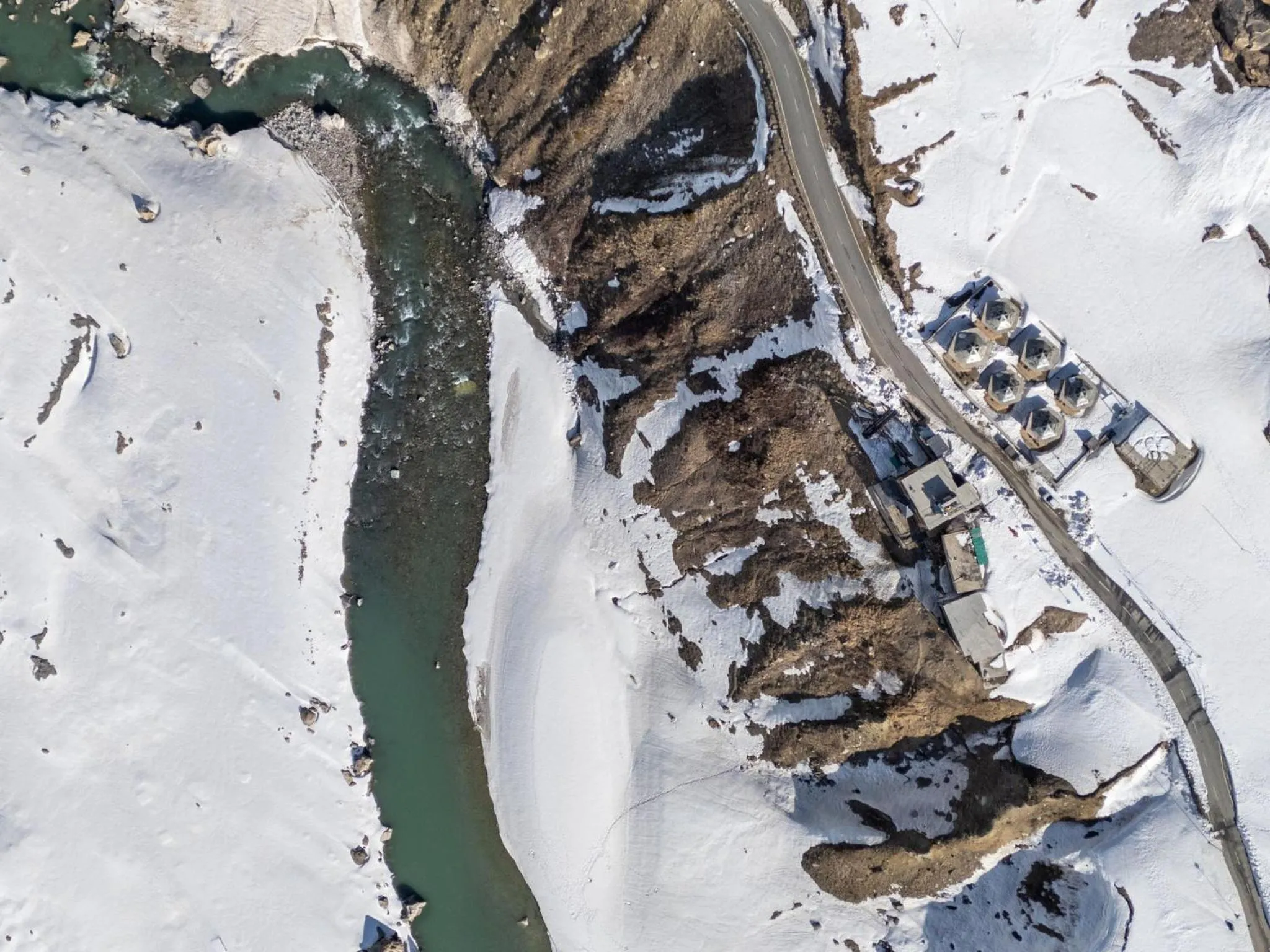 Natural landscape in Moustache Koksar Luxuria, Sissu