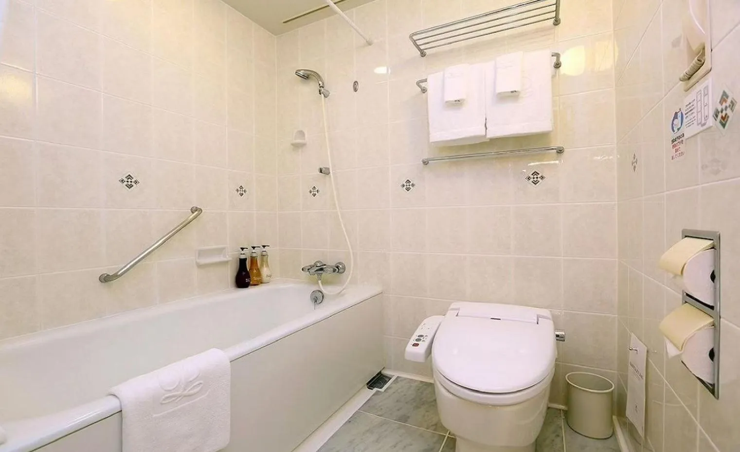 Bathroom in Karuizawa Asama Prince Hotel