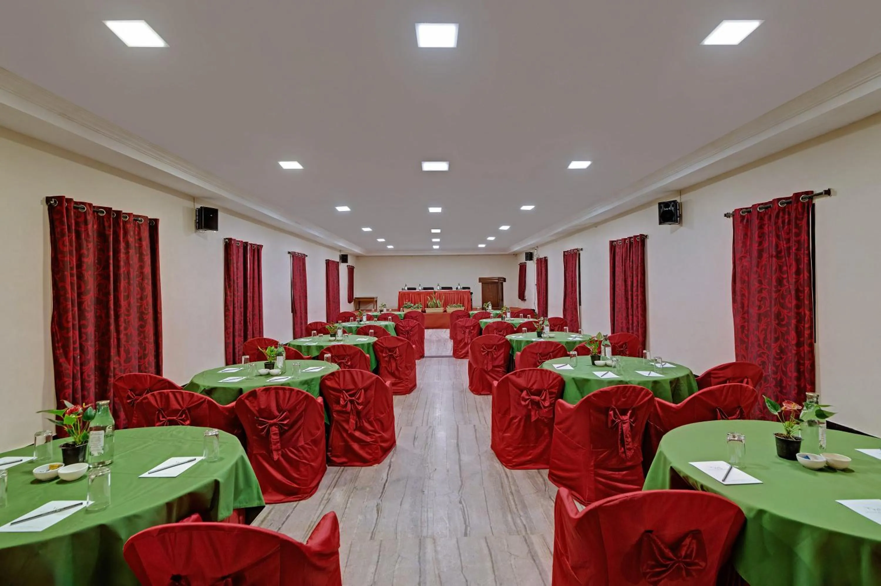 Banquet/Function facilities in Holiday Home Resort