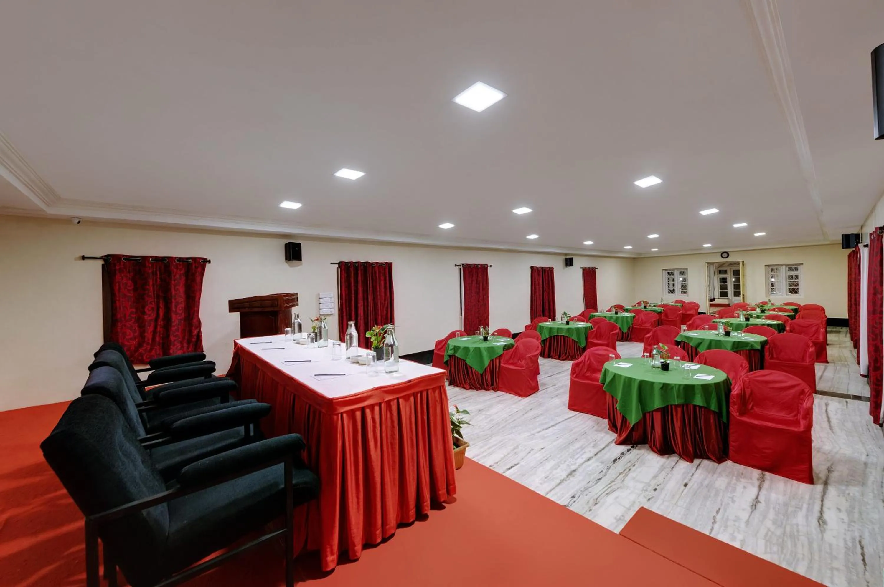 Banquet/Function facilities in Holiday Home Resort