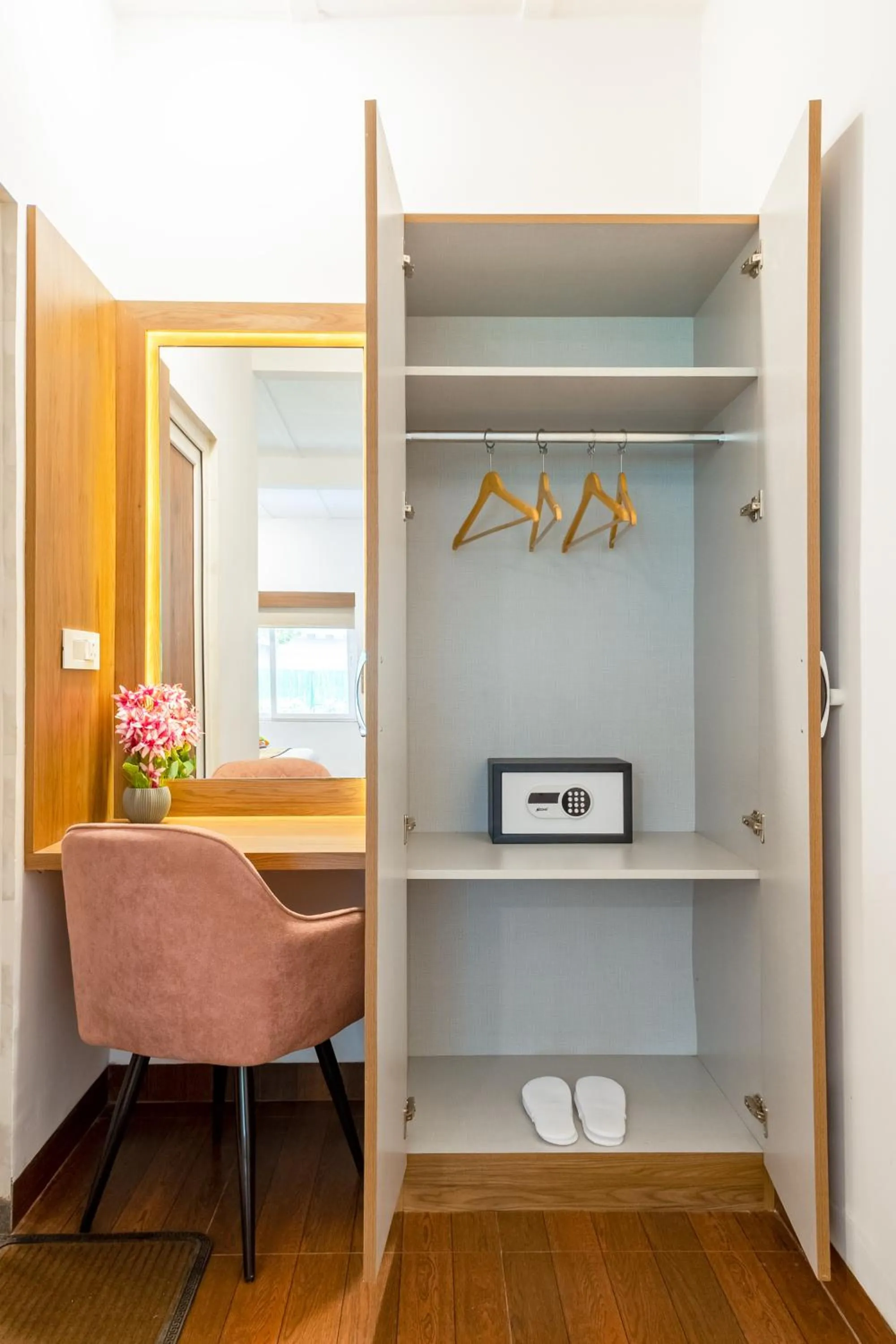 wardrobe in Aapno Ghar Resort & Amusement Park