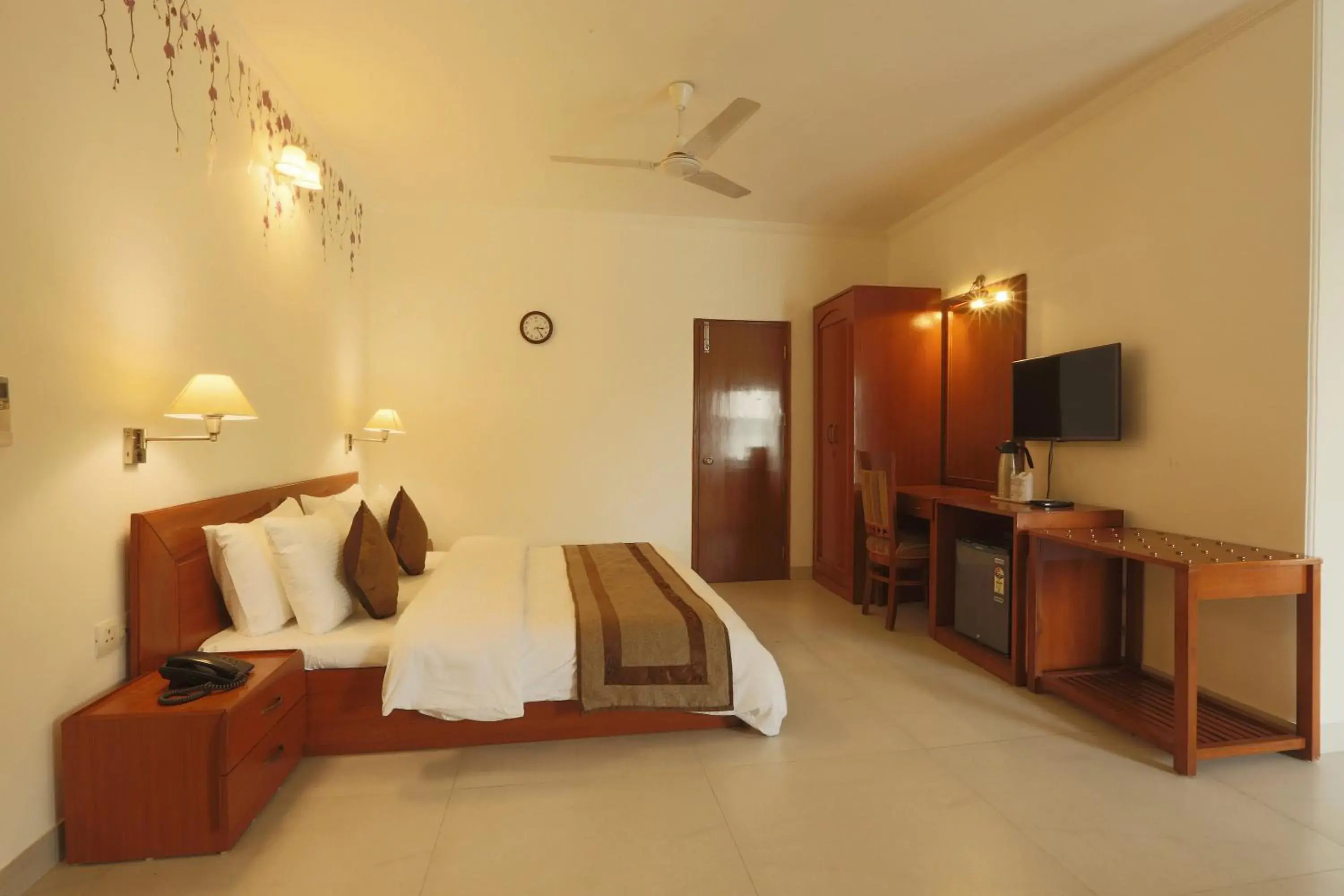 Suite in Aapno Ghar Resort & Amusement Park Suite in Aapno Ghar Resort & Amusement Park