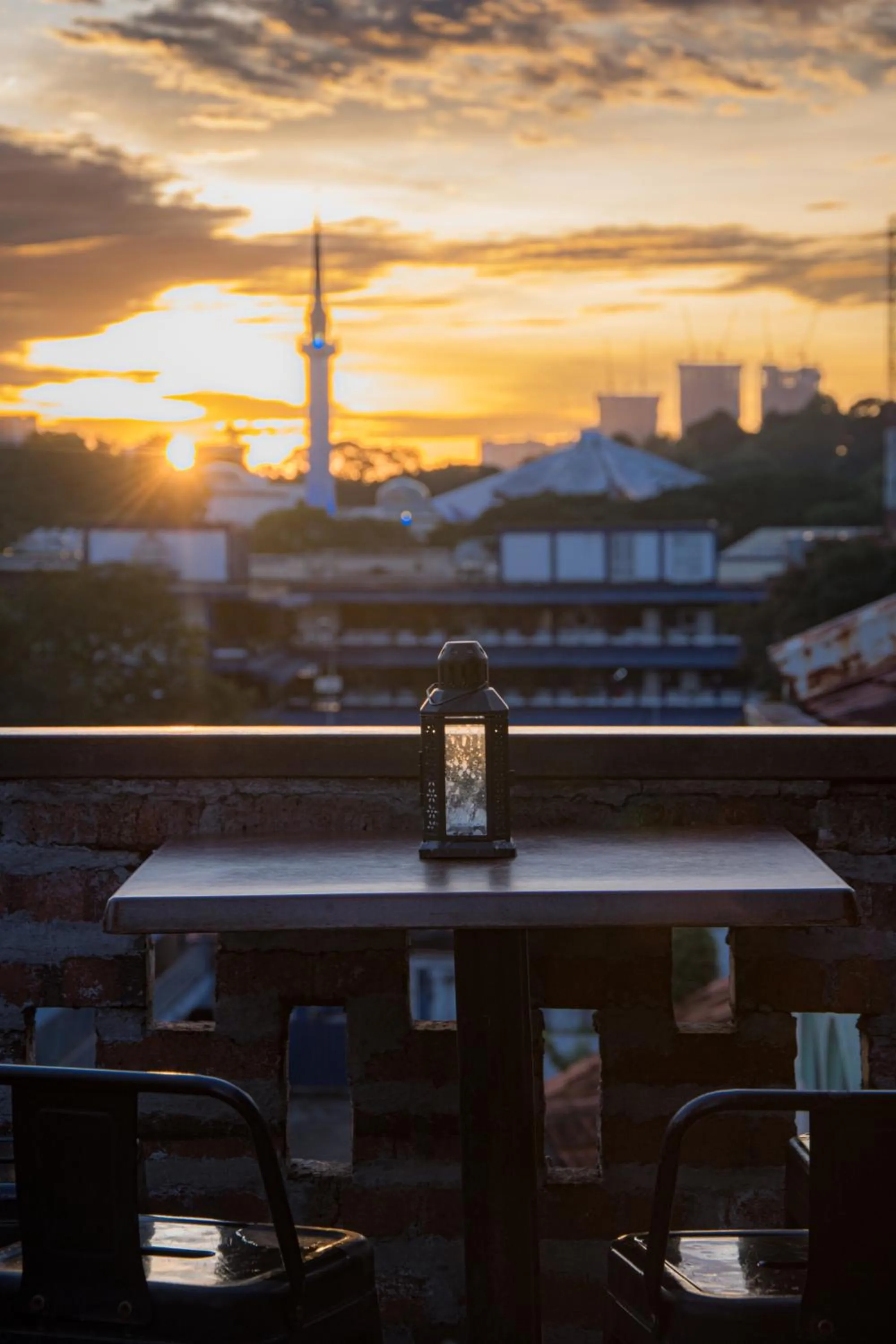 Travel Hub Highstreet