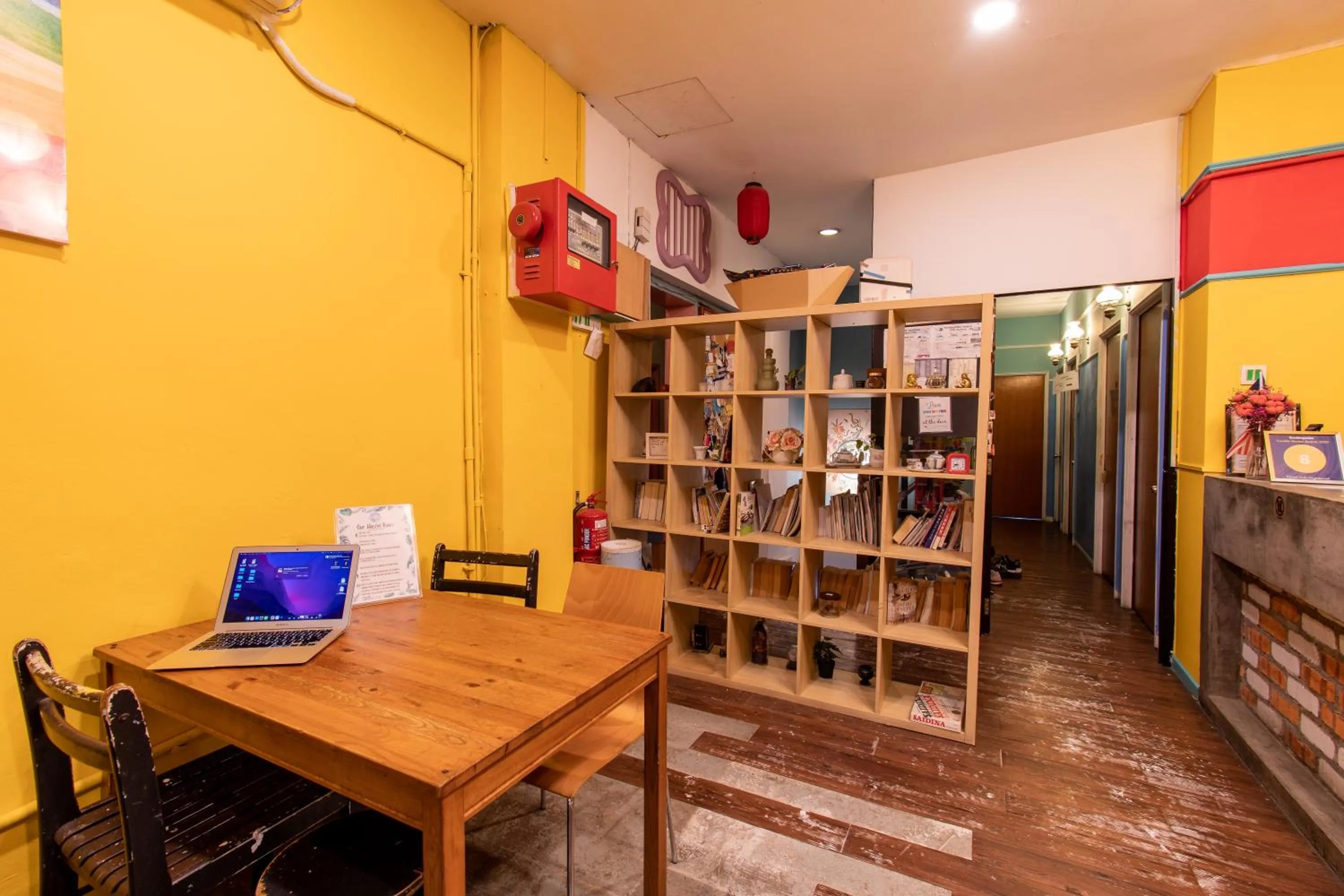 Travel Hub Highstreet