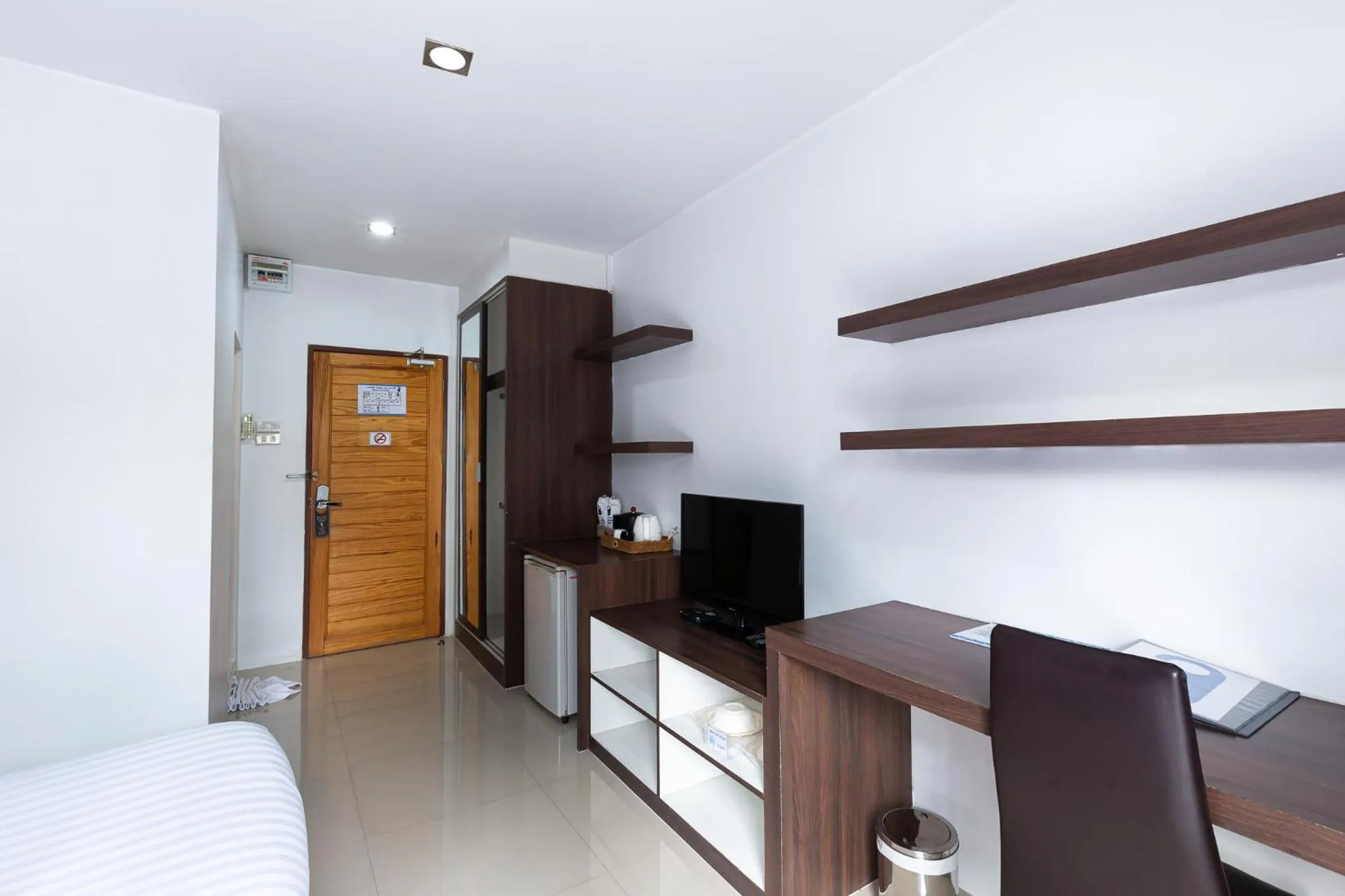 Bed in Bed By City Hotel