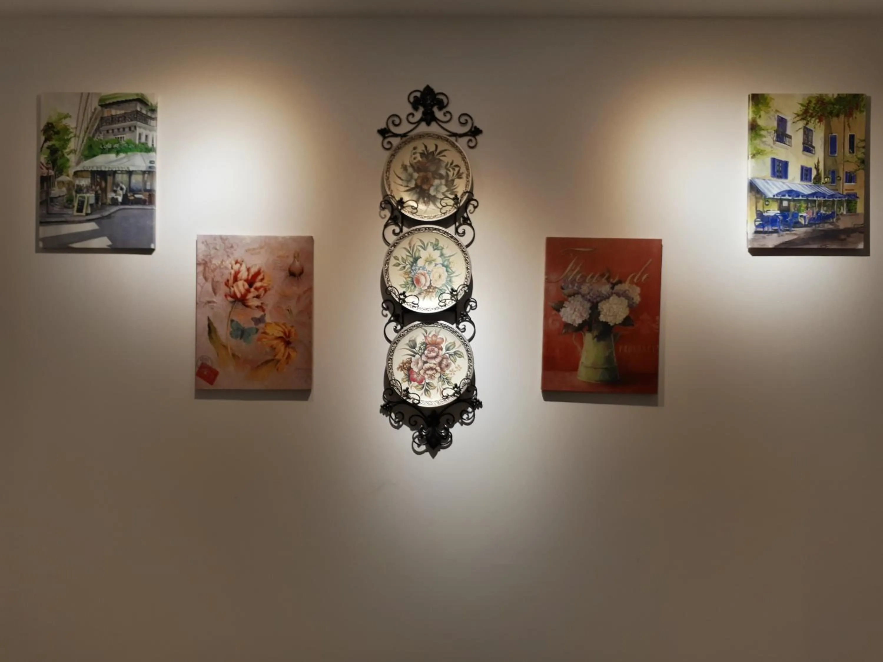 Decorative detail in Bed By City Hotel