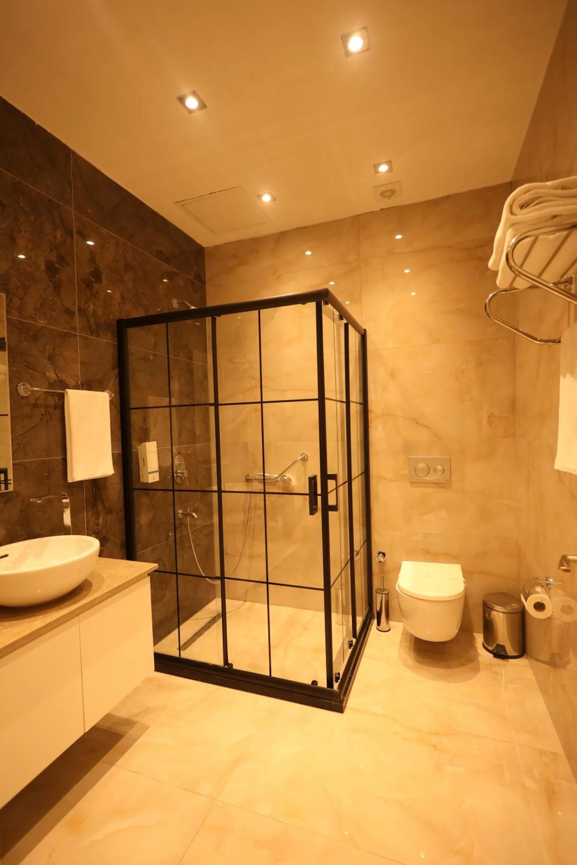 Shower in Green Roof Boutique Hotel & SPA Istanbul Airport