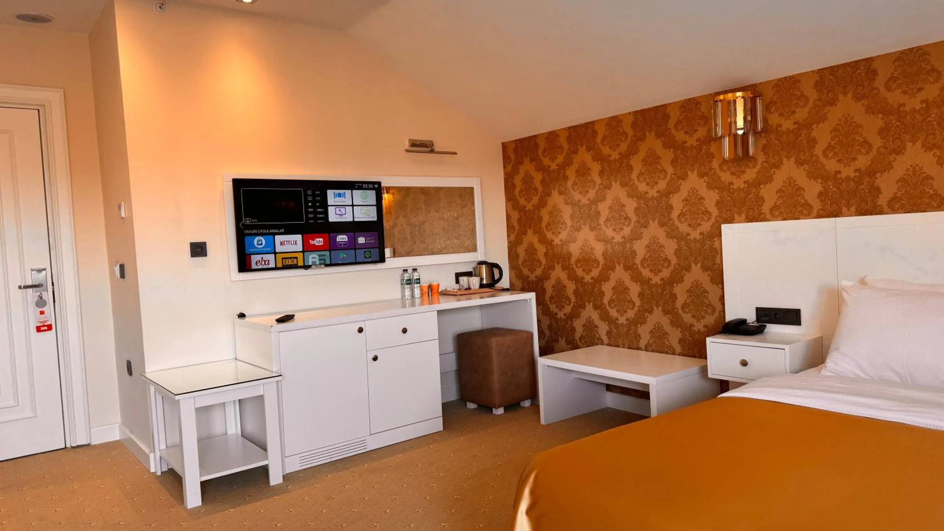 Bed in Green Roof Boutique Hotel & SPA Istanbul Airport