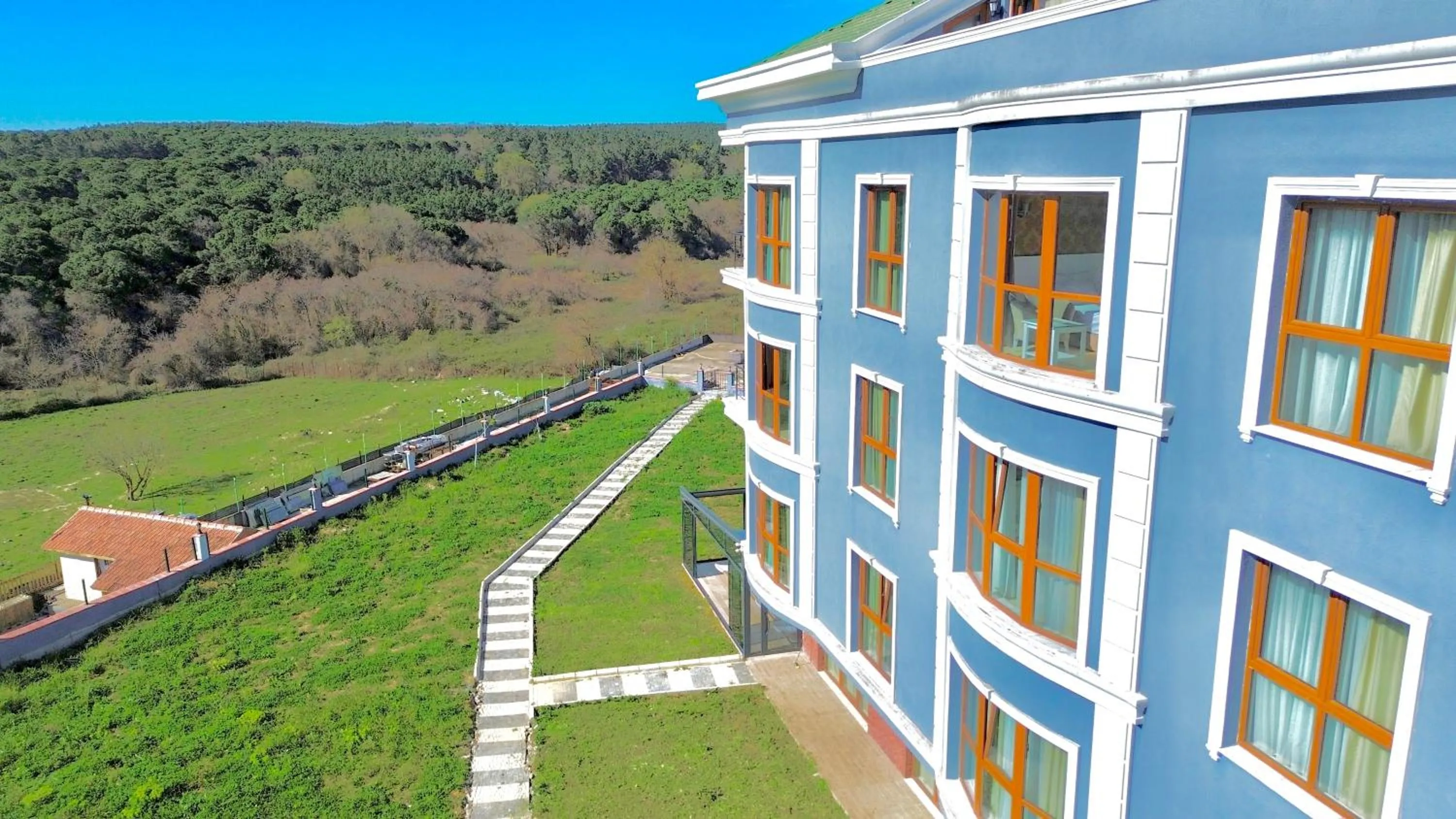 Property building in Green Roof Boutique Hotel & SPA Istanbul Airport