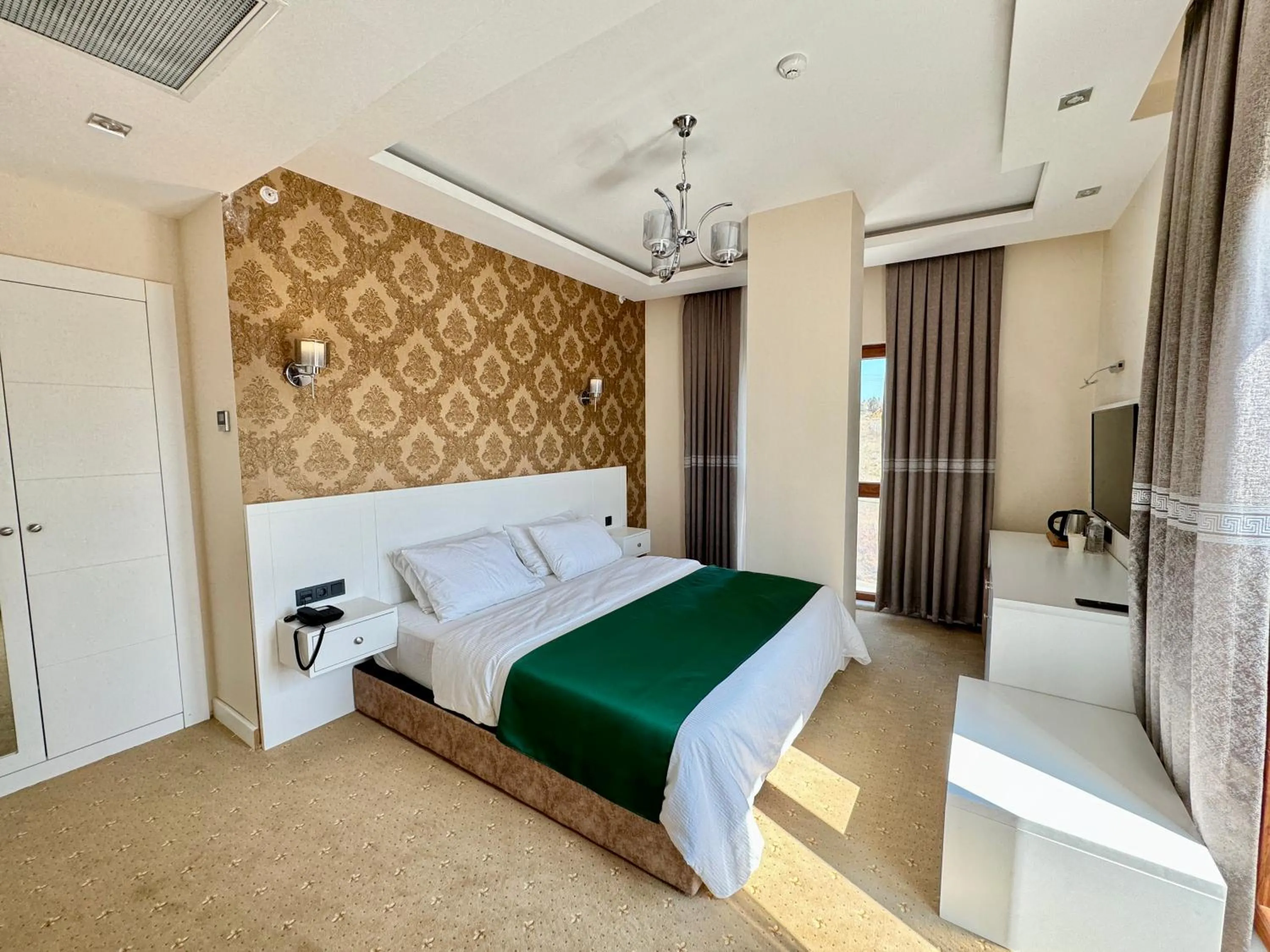Bed in Green Roof Boutique Hotel & SPA Istanbul Airport