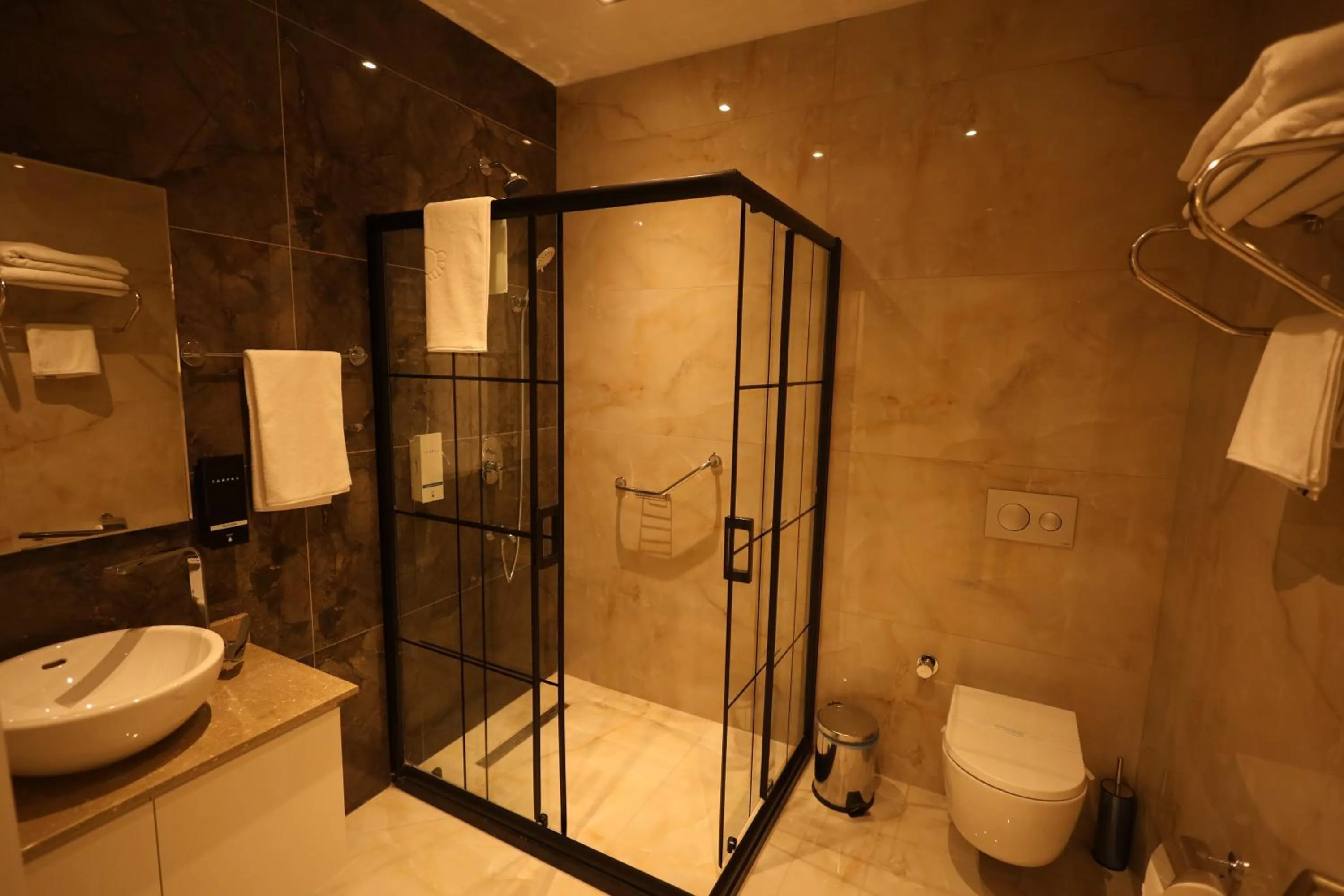 Shower in Green Roof Boutique Hotel & SPA Istanbul Airport