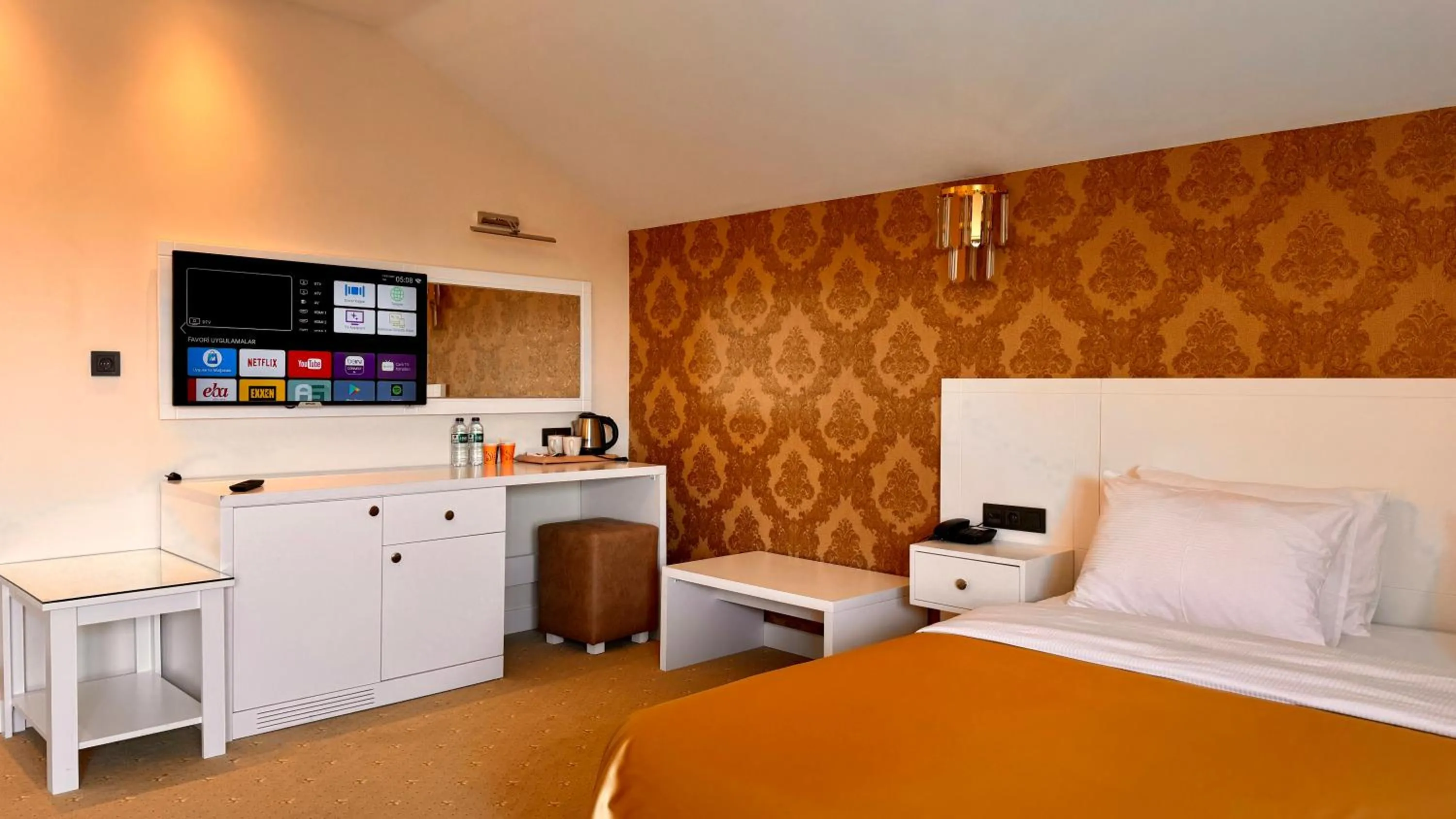 Bed in Green Roof Boutique Hotel & SPA Istanbul Airport