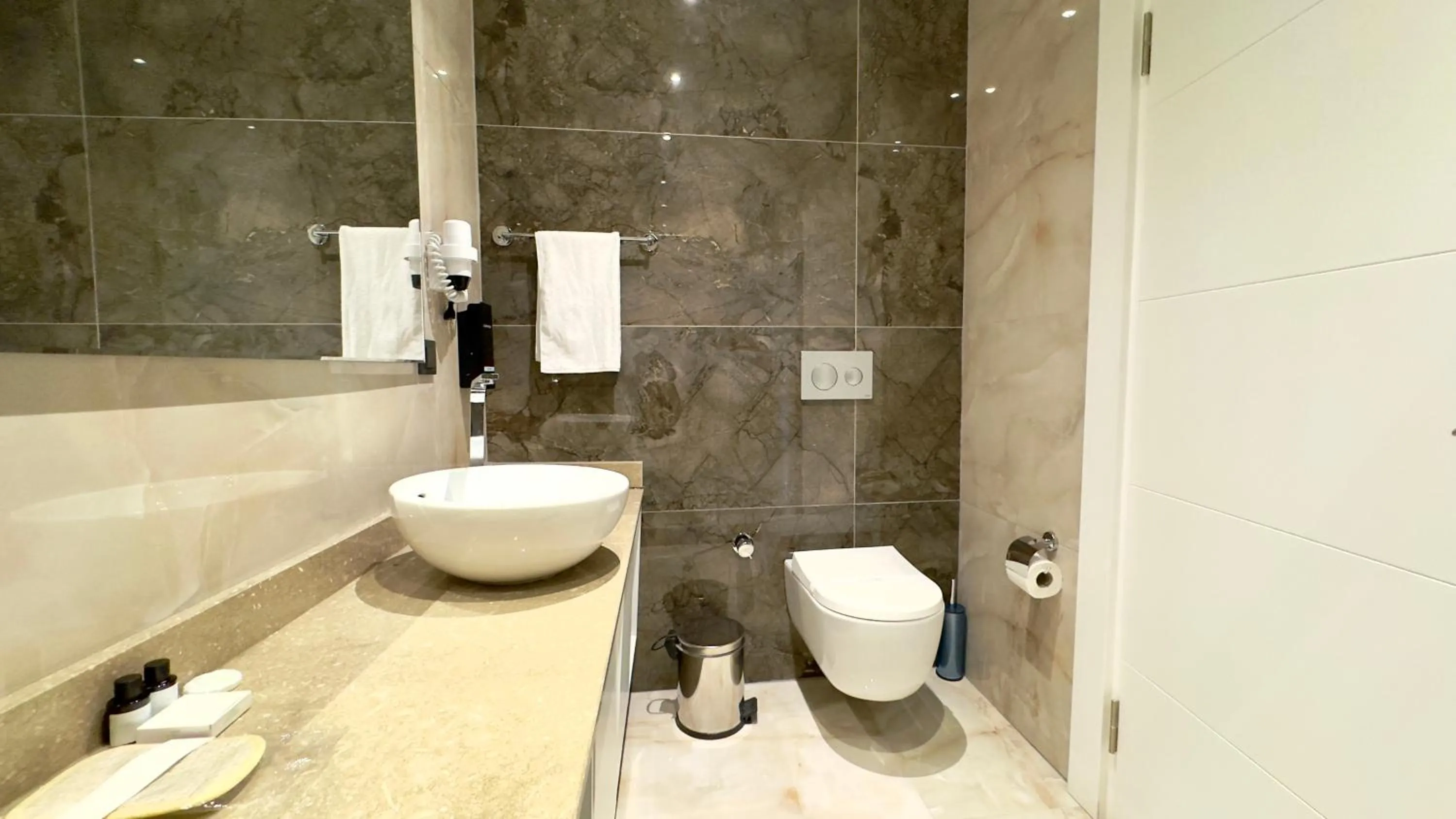 Shower in Green Roof Boutique Hotel & SPA Istanbul Airport