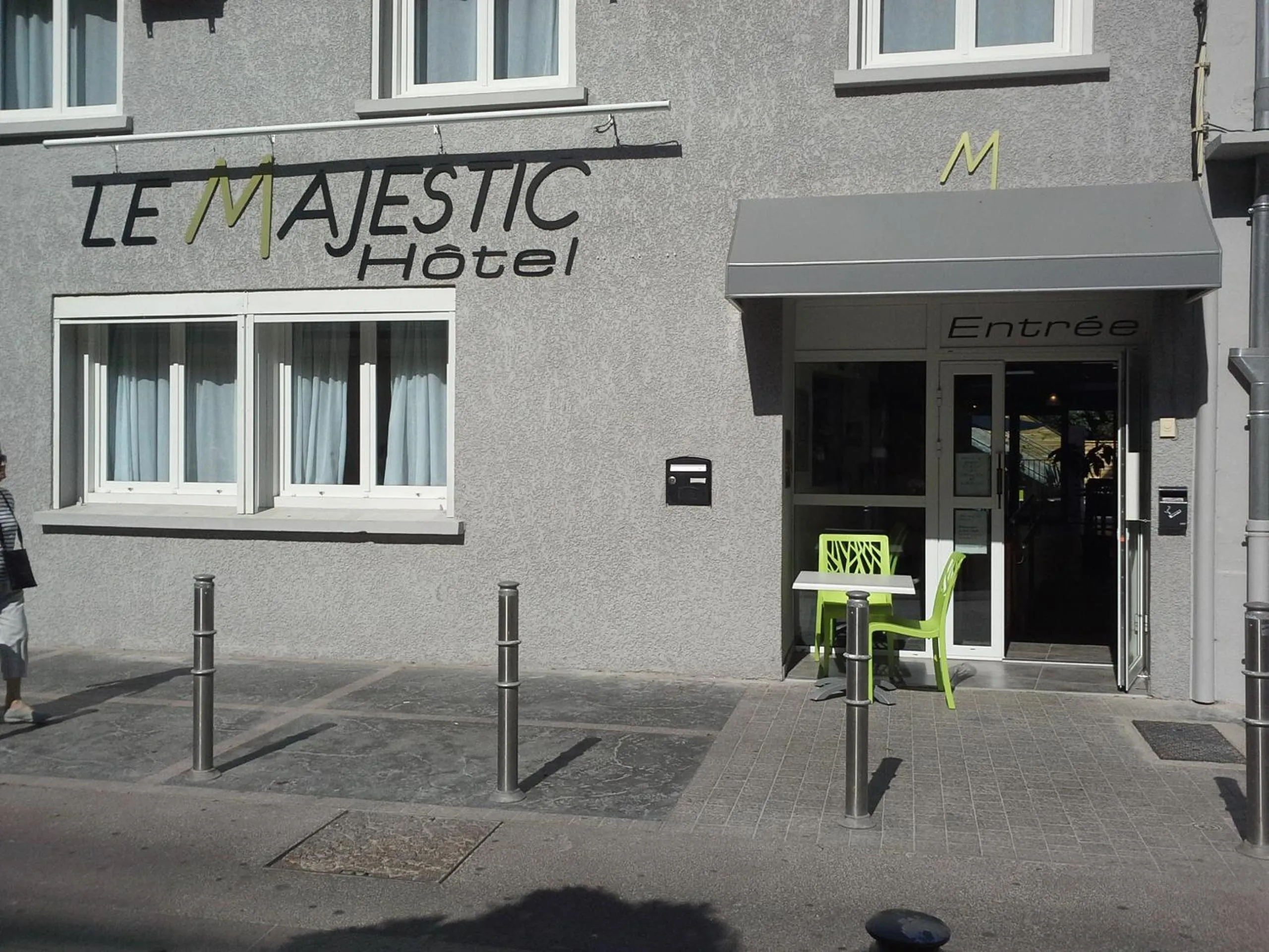 Facade/entrance in Hotel Le Majestic Canet plage