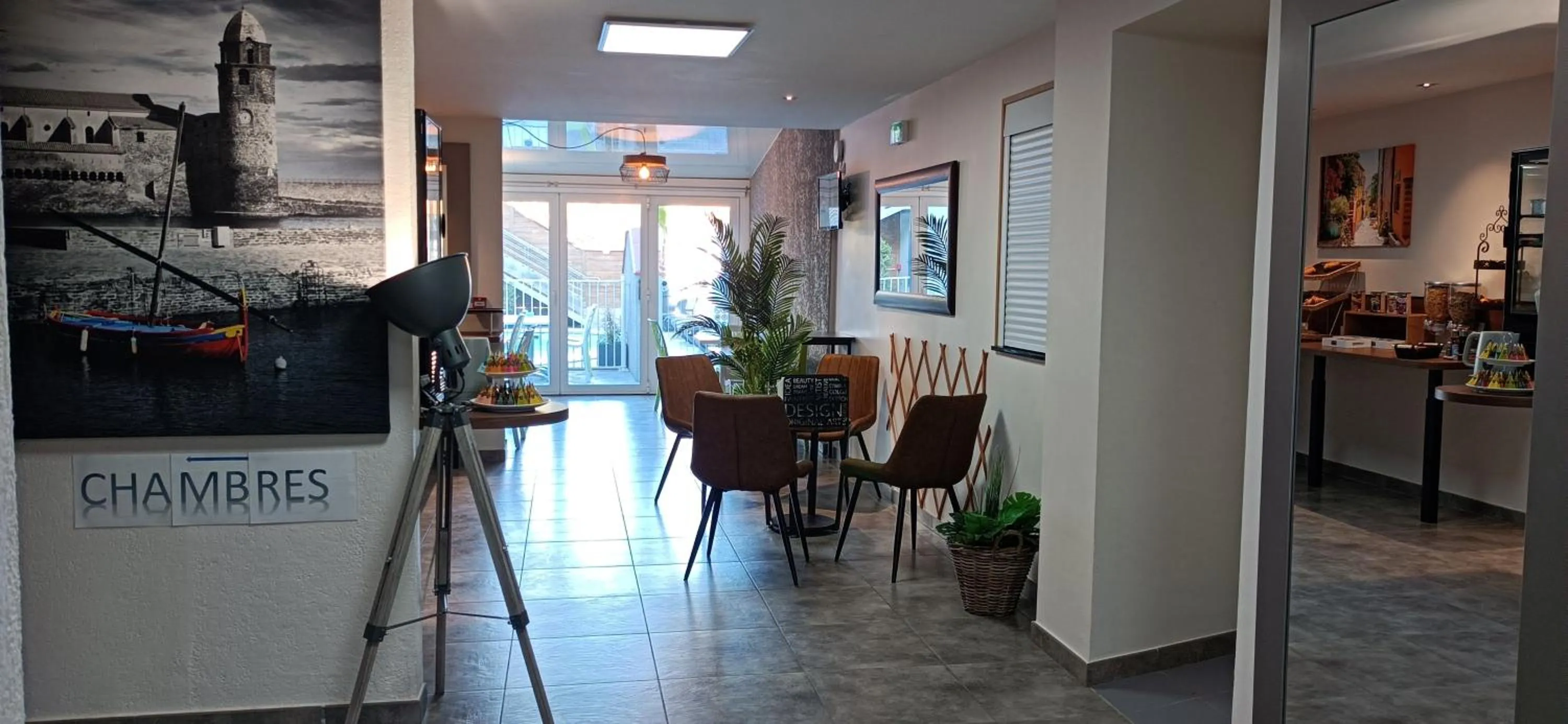 Living room in Hotel Le Majestic Canet plage