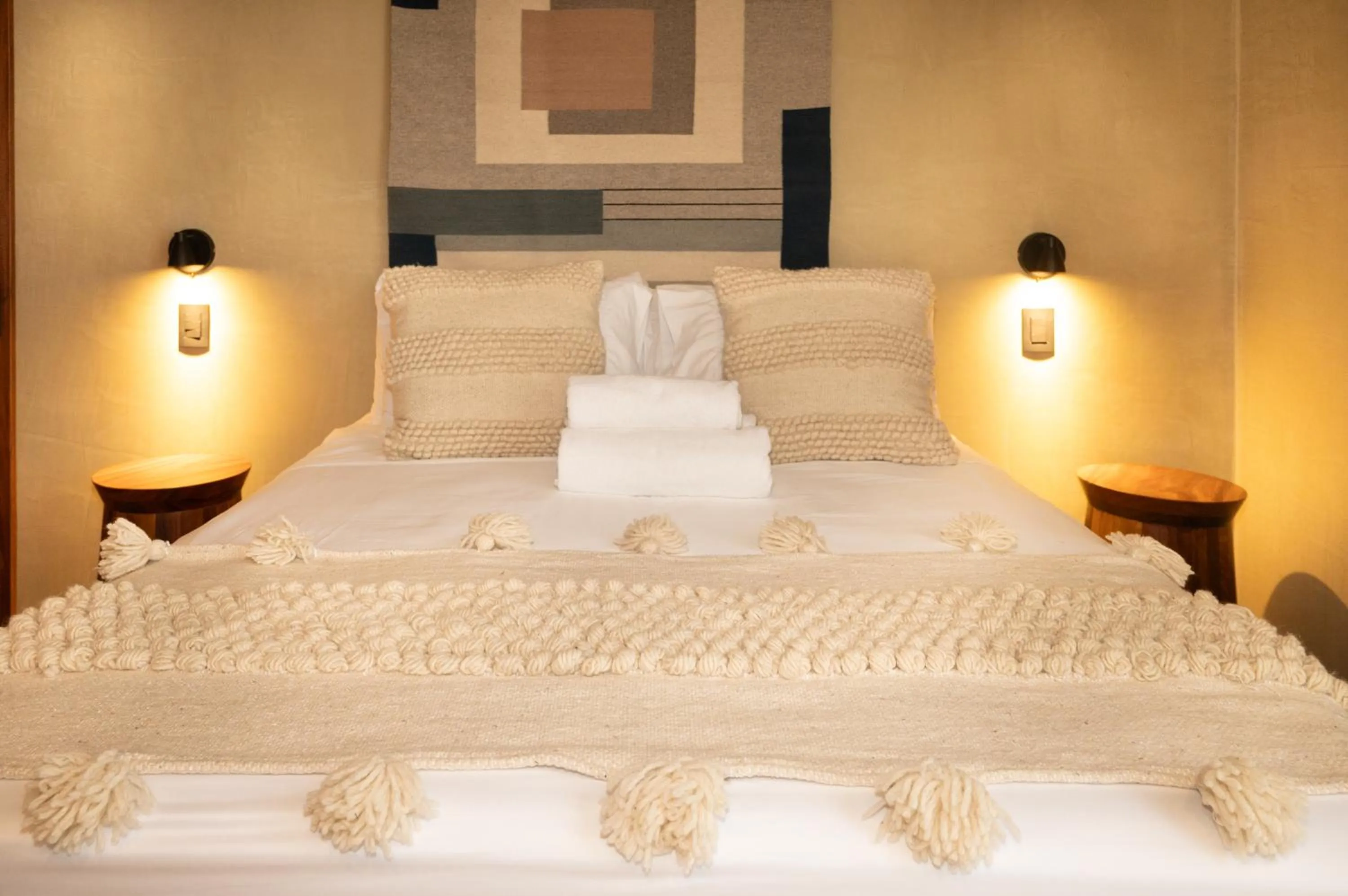 Bed in Maramara Centro