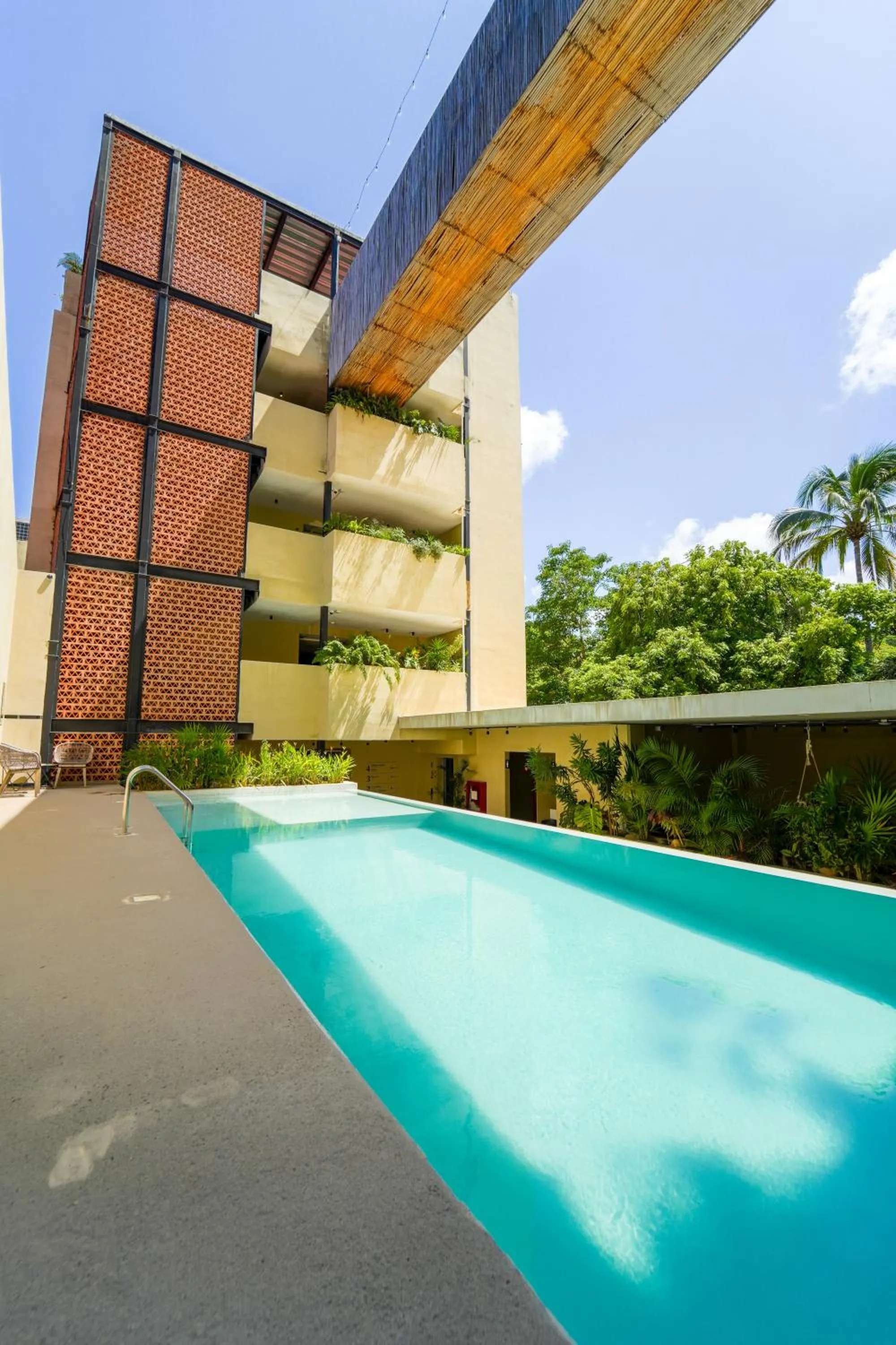 Property building in Maramara Centro