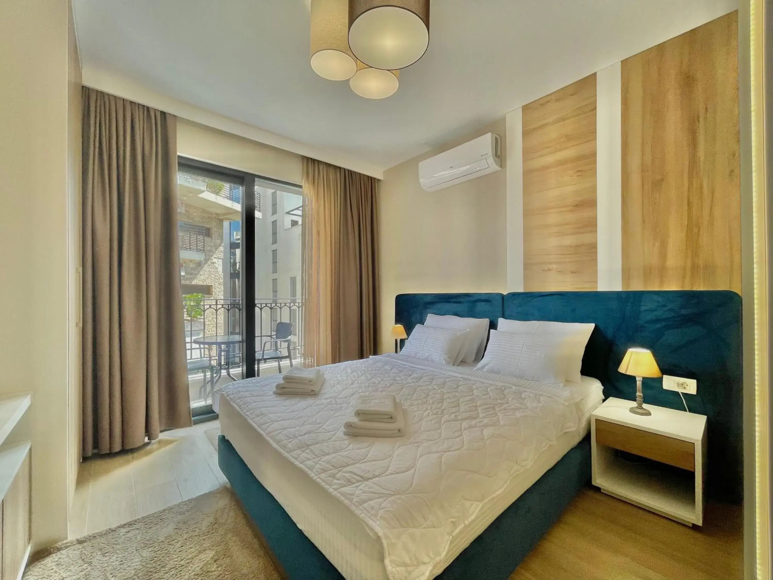 Double or Twin Room with City View in Comfort Apartments Pasha Double or Twin Room with City View in Comfort Apartments Pasha