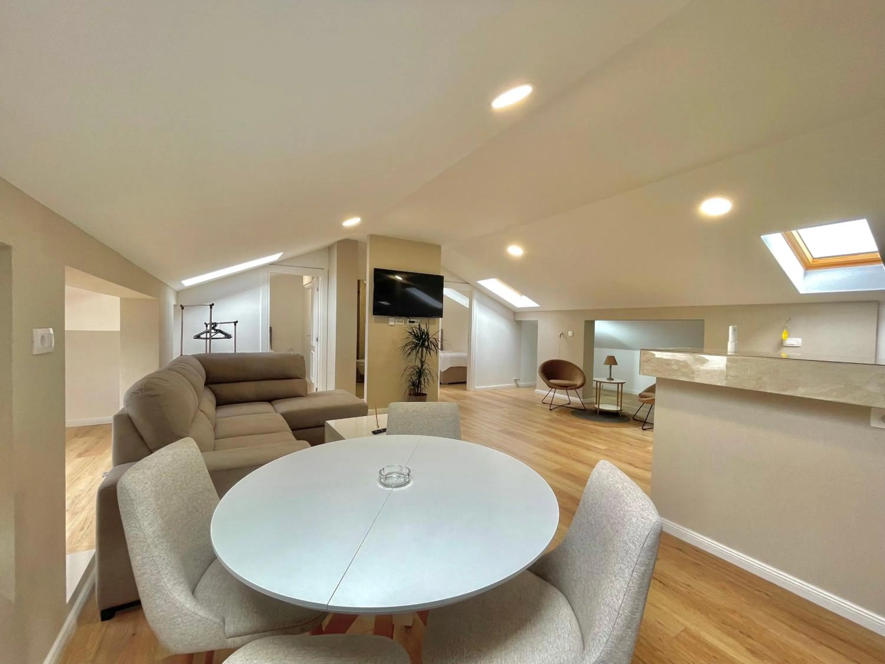 TV and multimedia in Comfort Apartments Pasha