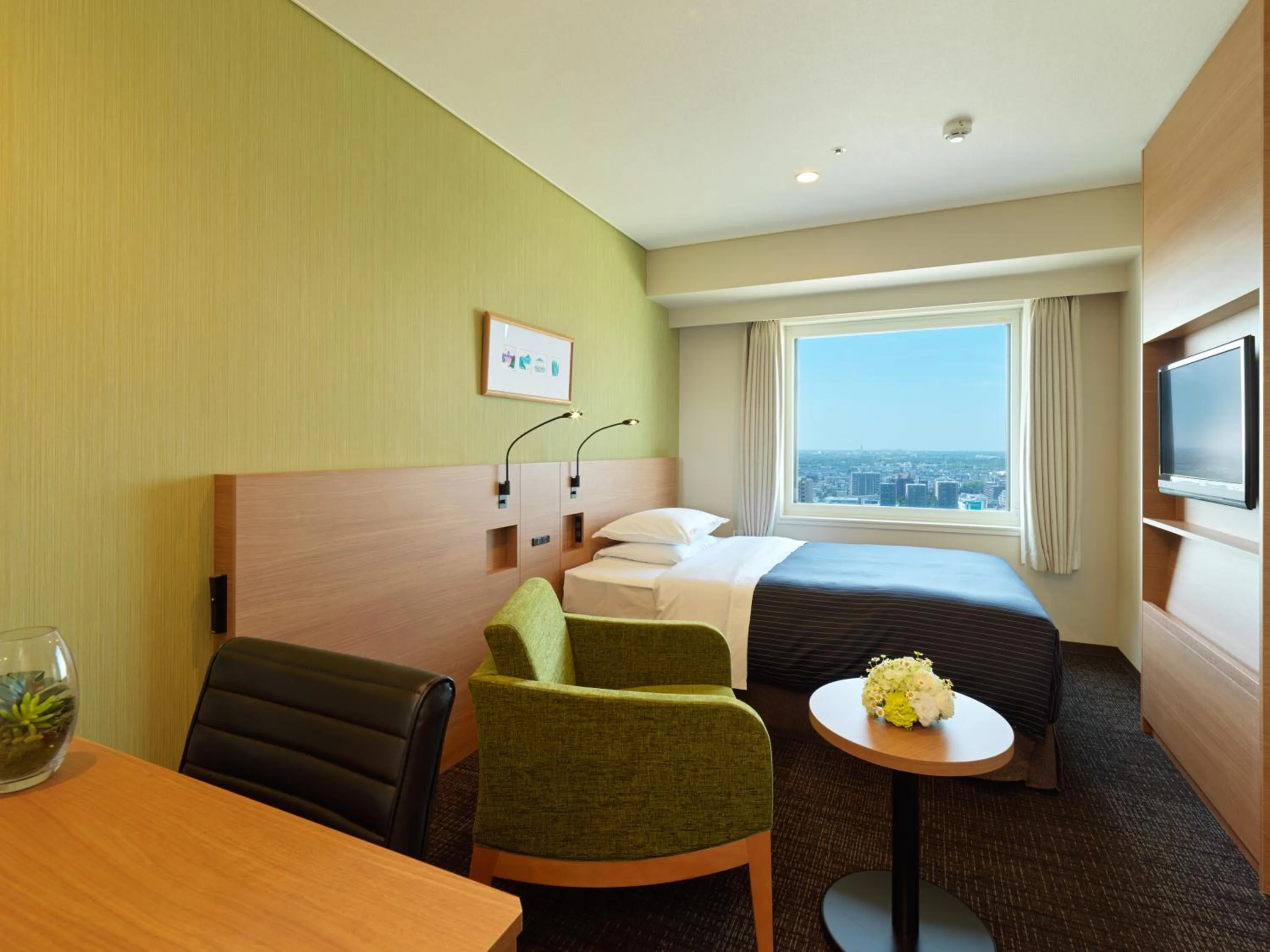 Photo of the whole room, Bed in Hotel Emisia Sapporo